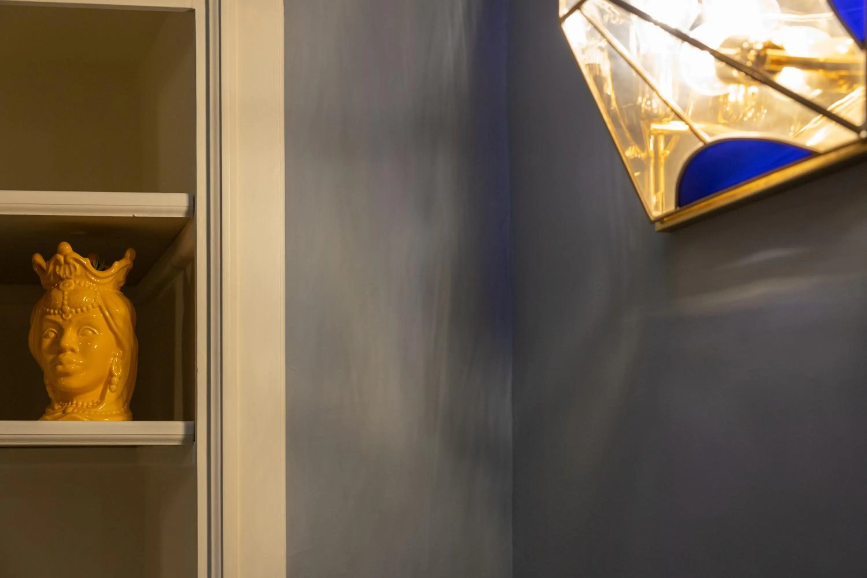 Decorative detail in Palazzo Sansonetti