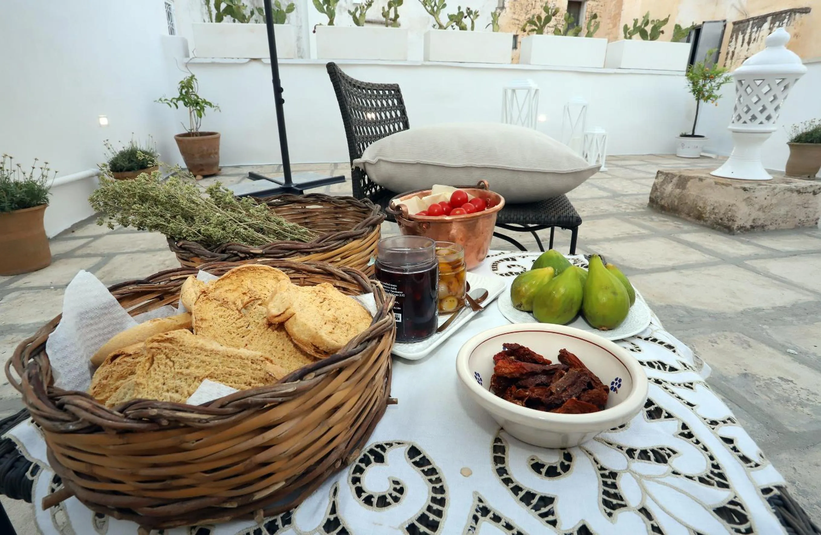 Food in Palazzo Sansonetti