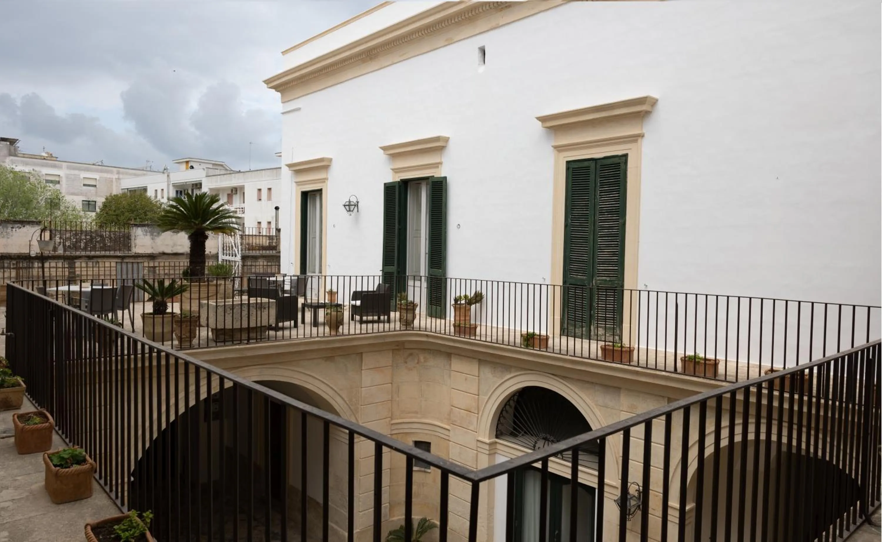 Property building in Palazzo Sansonetti