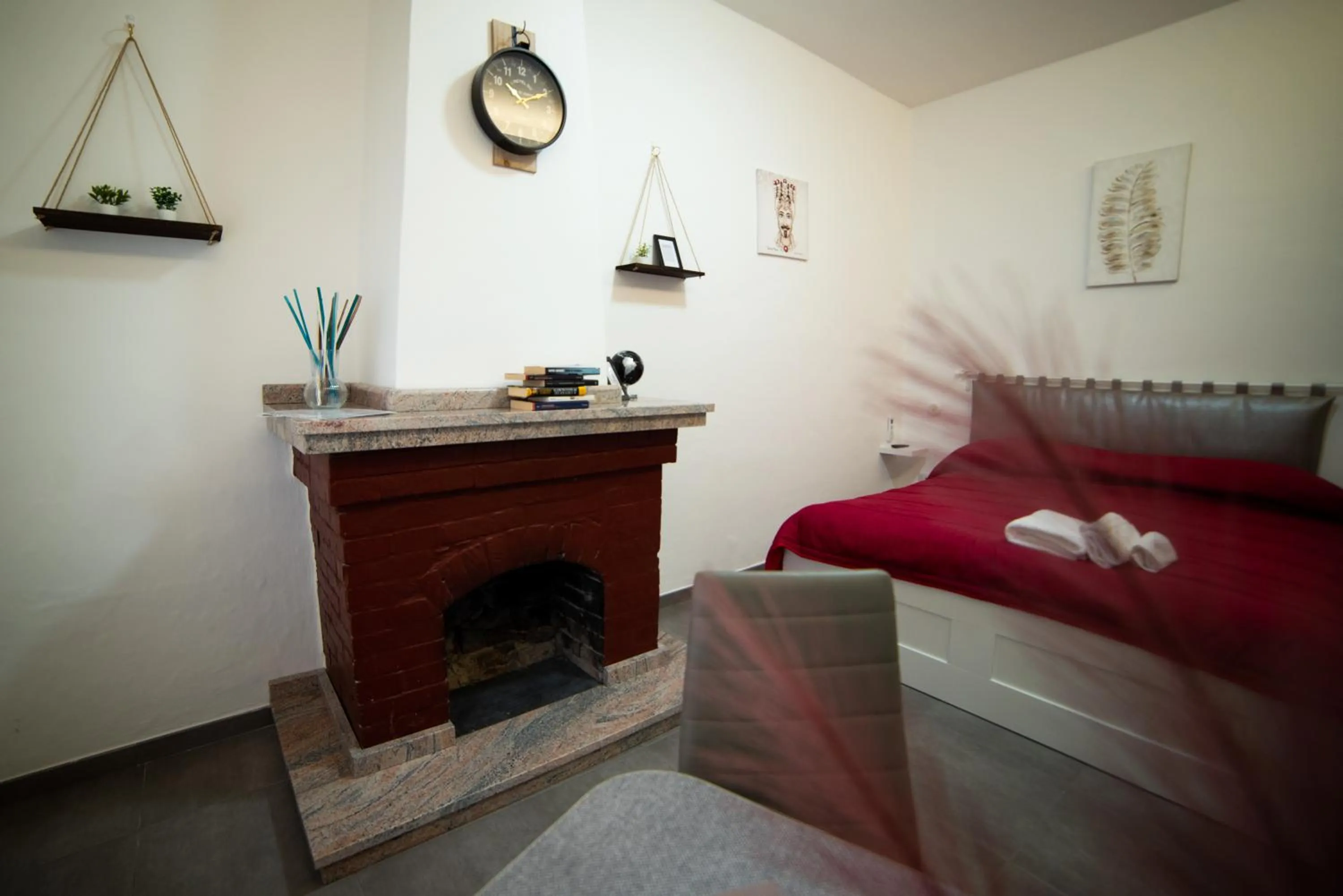 Photo of the whole room in B&B Le Sorelle