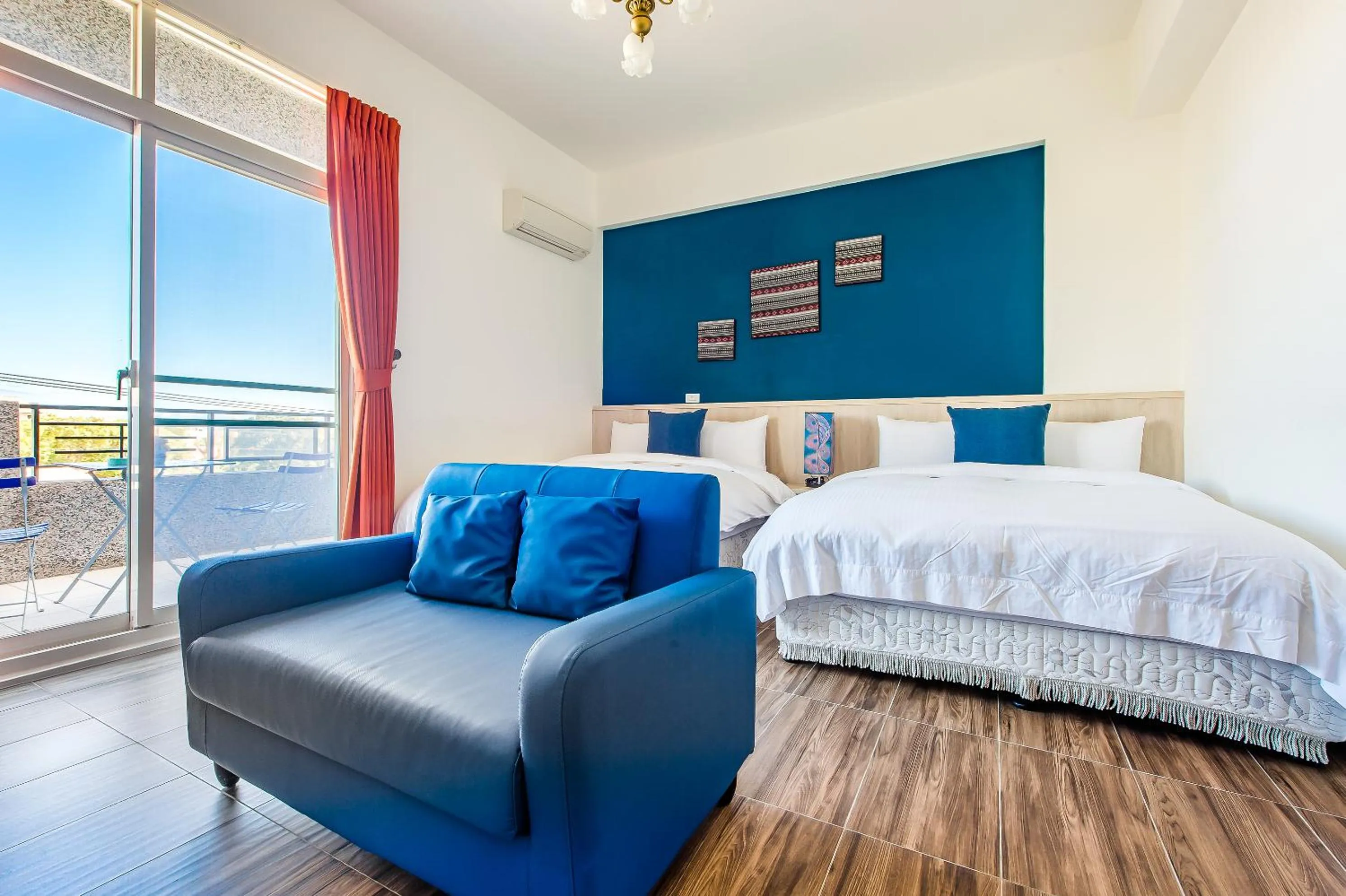 Photo of the whole room, Bed in Millet's House