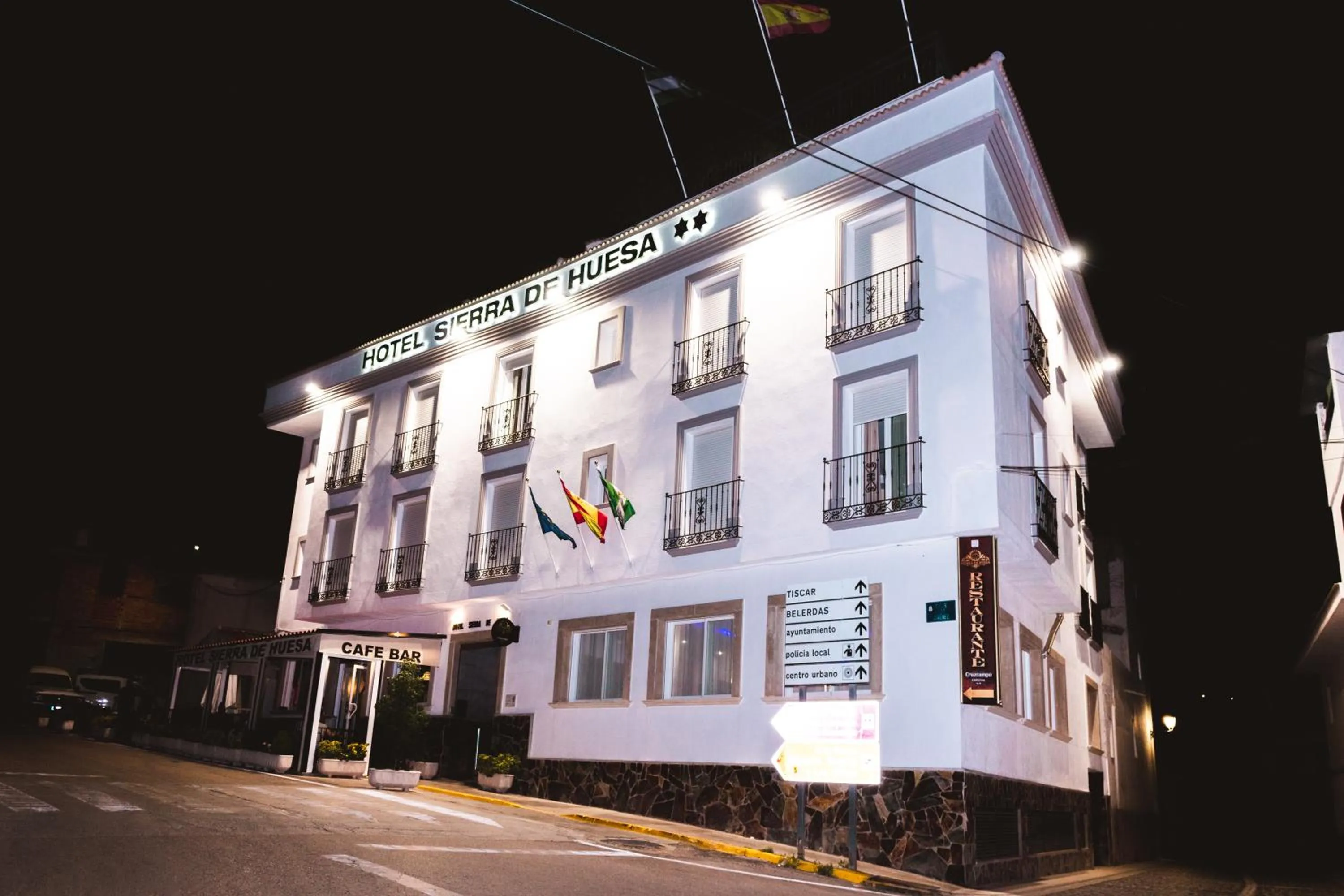 Property building in Hotel Sierra de Huesa