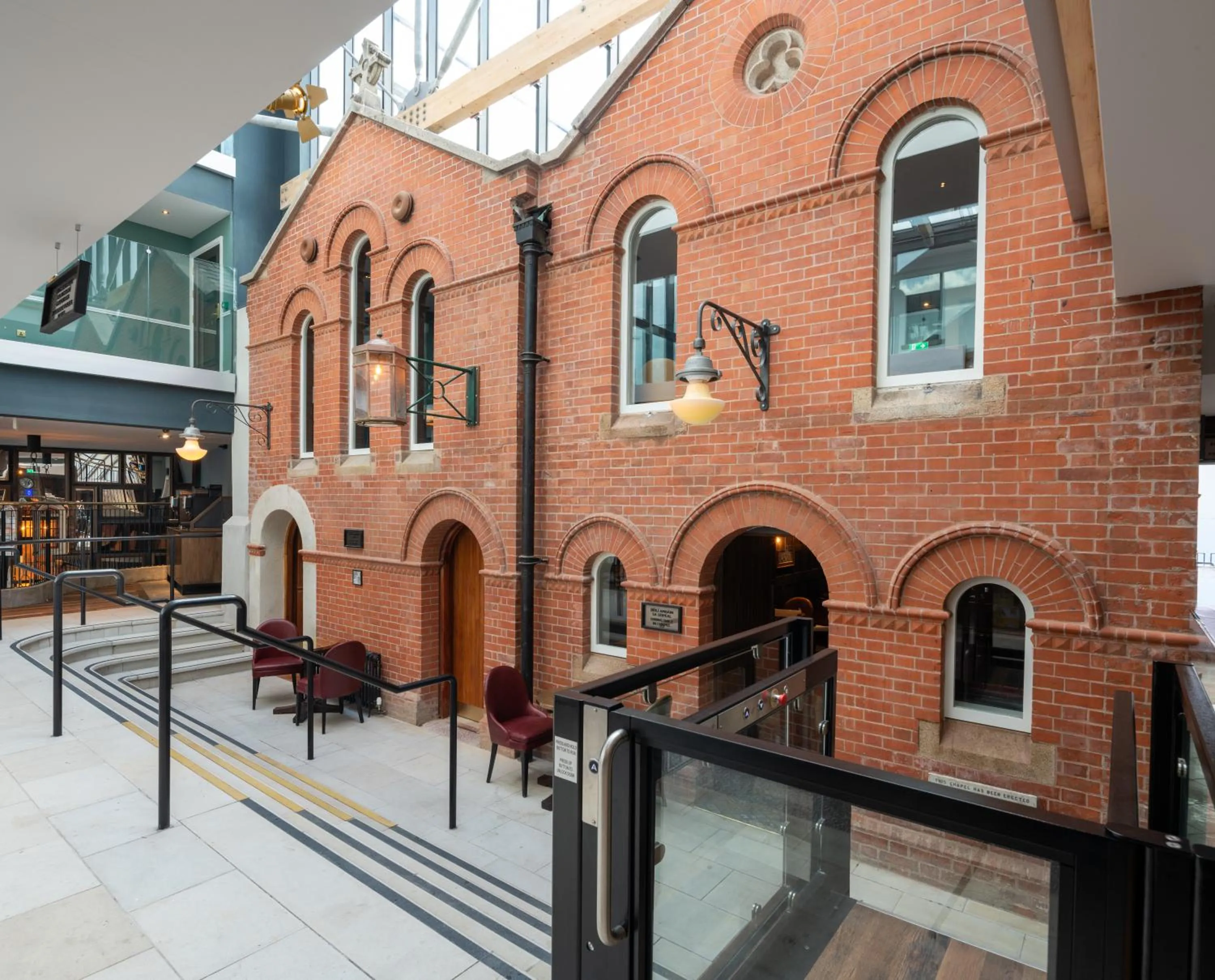 Property building in Keavan's Port Hotel, Dublin