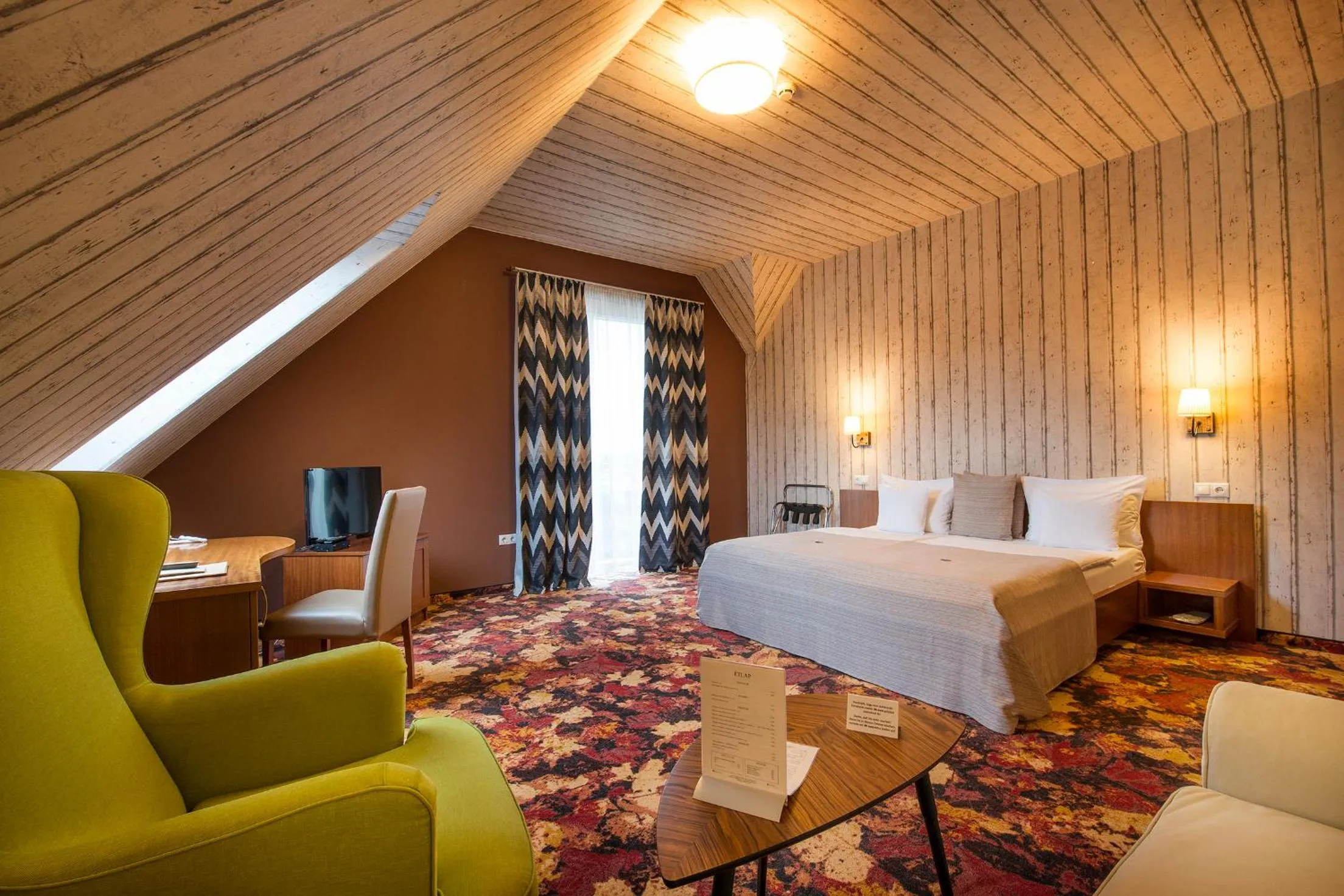 Photo of the whole room in Hotel Lajta Park