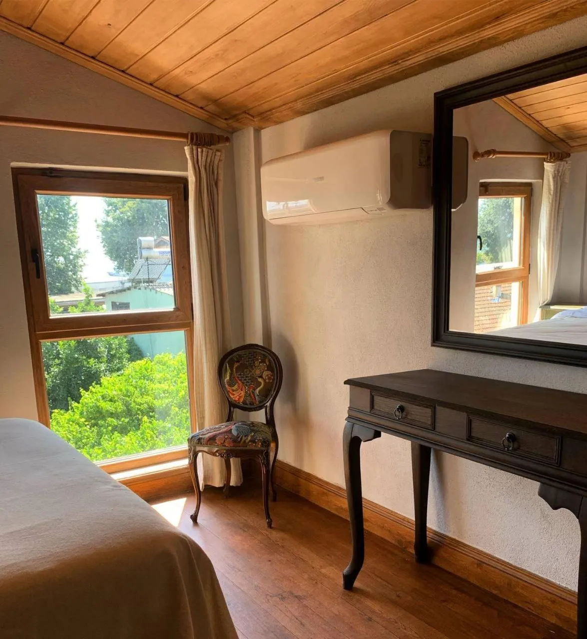 Bed in Sofia Boutique Hotel