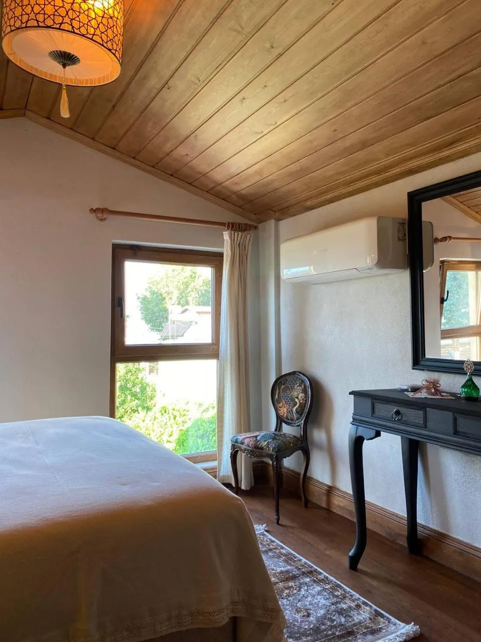 Bed in Sofia Boutique Hotel