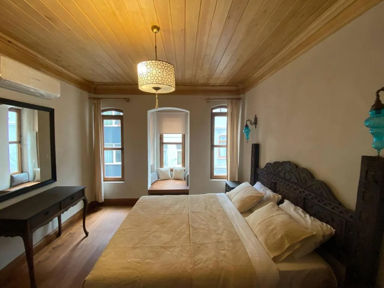 Bed in Sofia Boutique Hotel