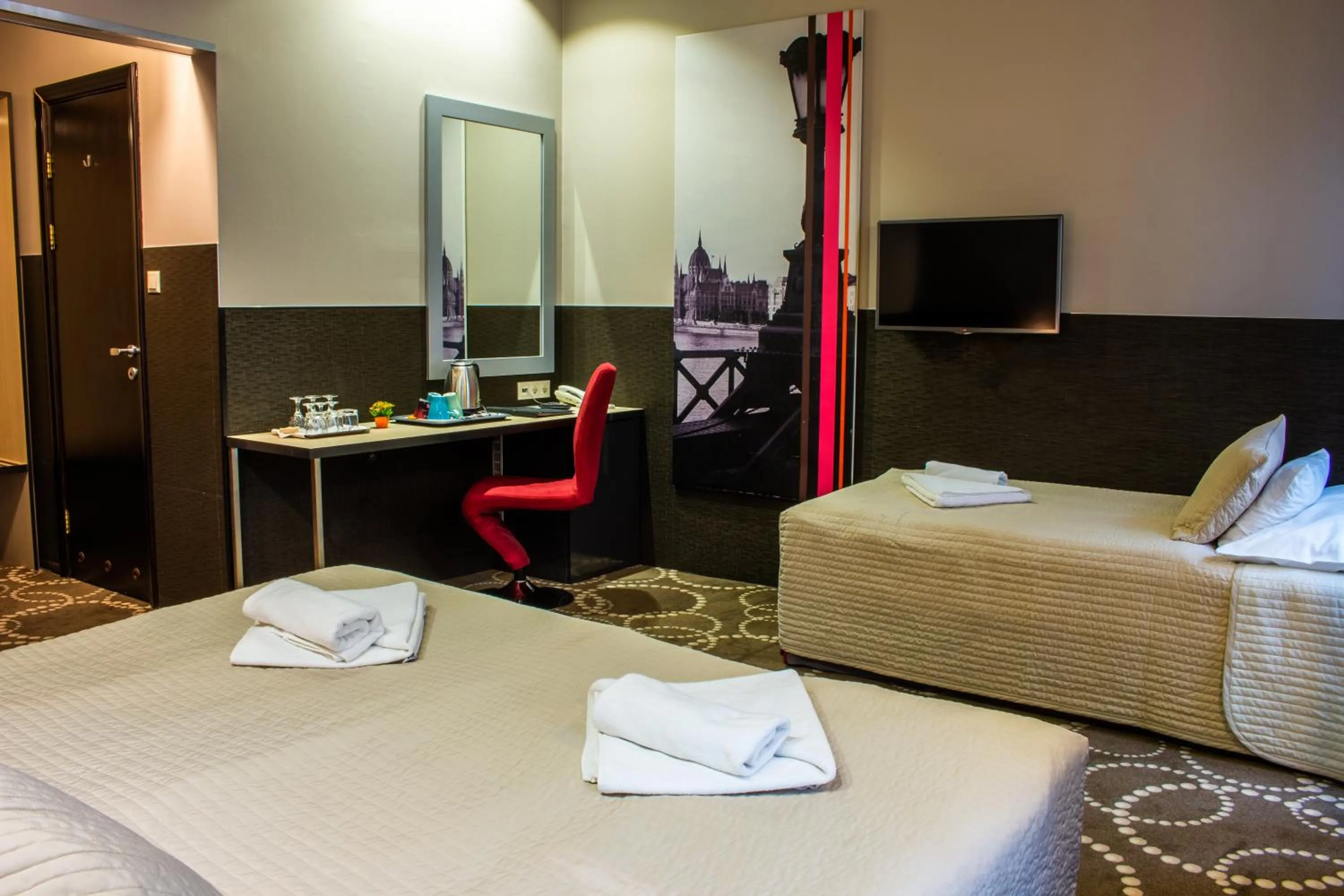 Bedroom, Bed in Carat Boutique Hotel