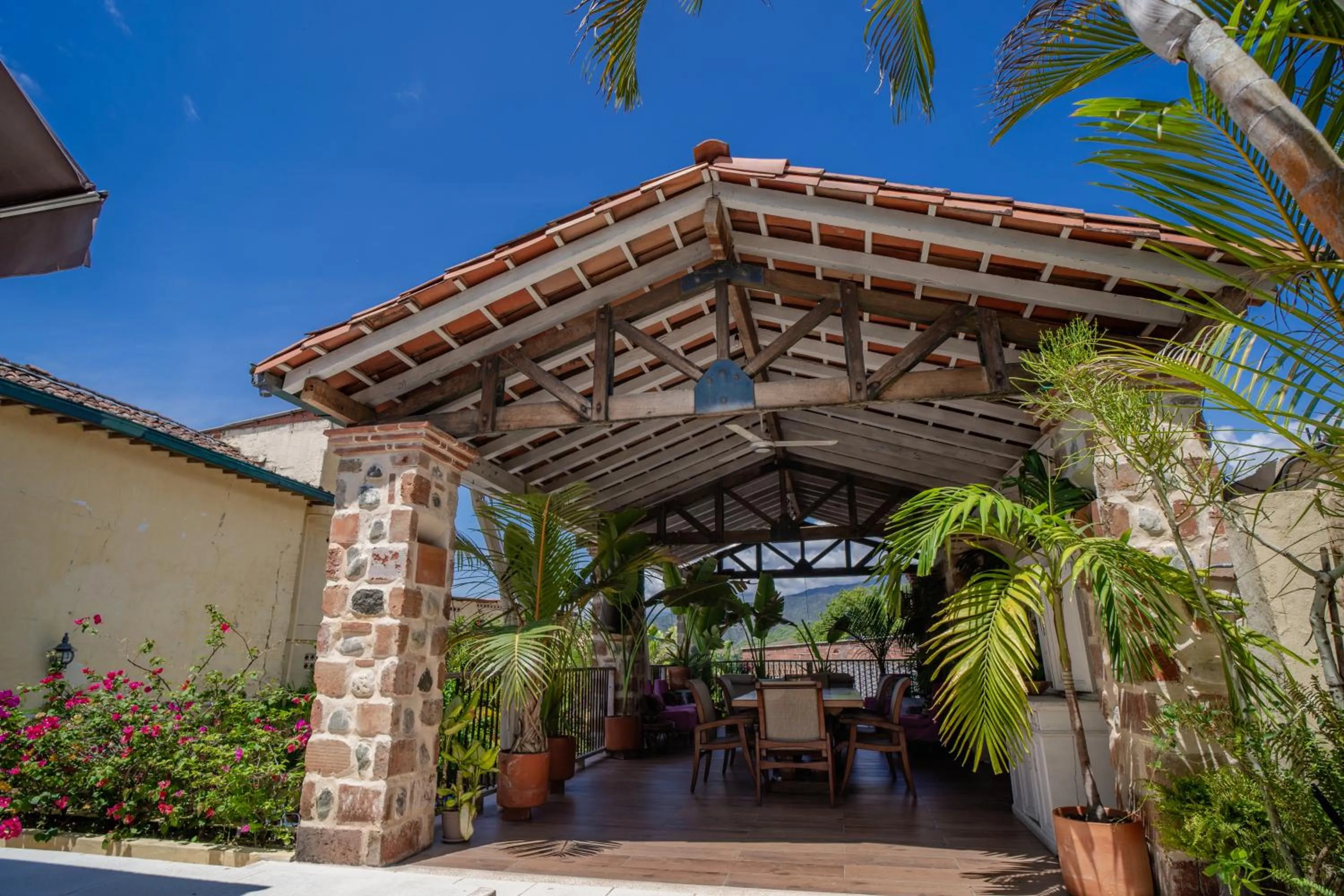 Property building in Casa Al Alma