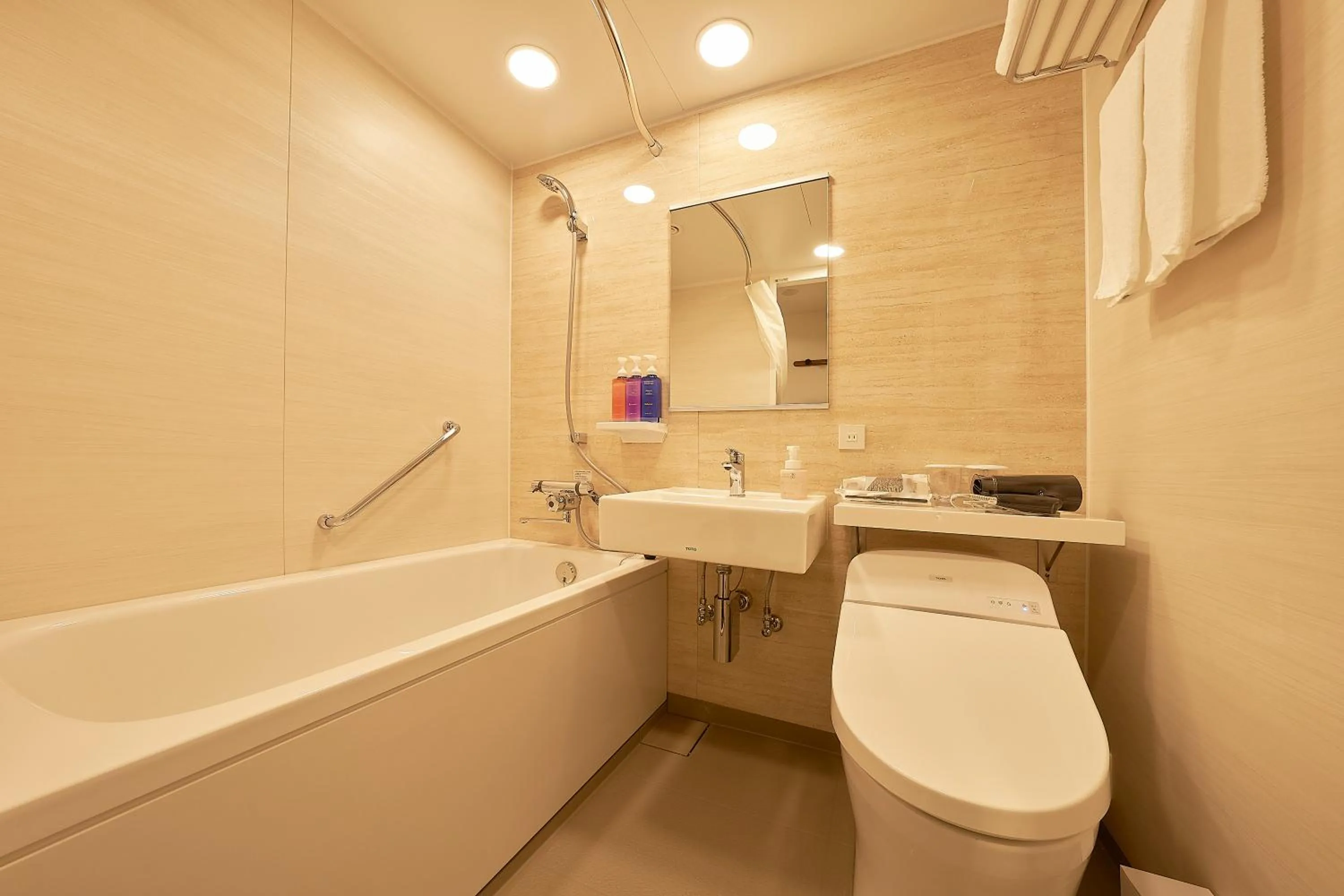 Toilet in Keisei Richmond Hotel Tokyo Kinshicho