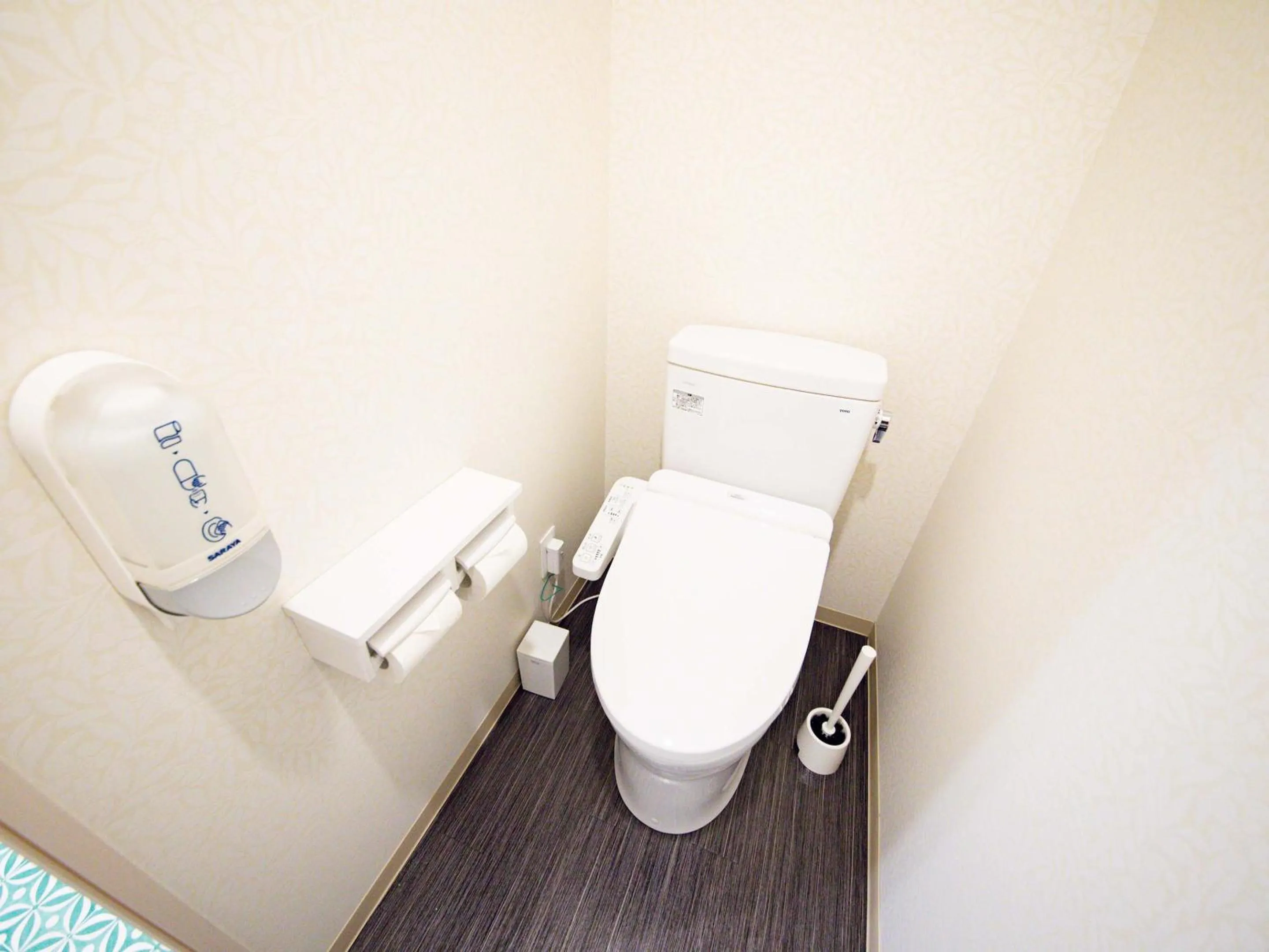 Toilet in tune HIGORO