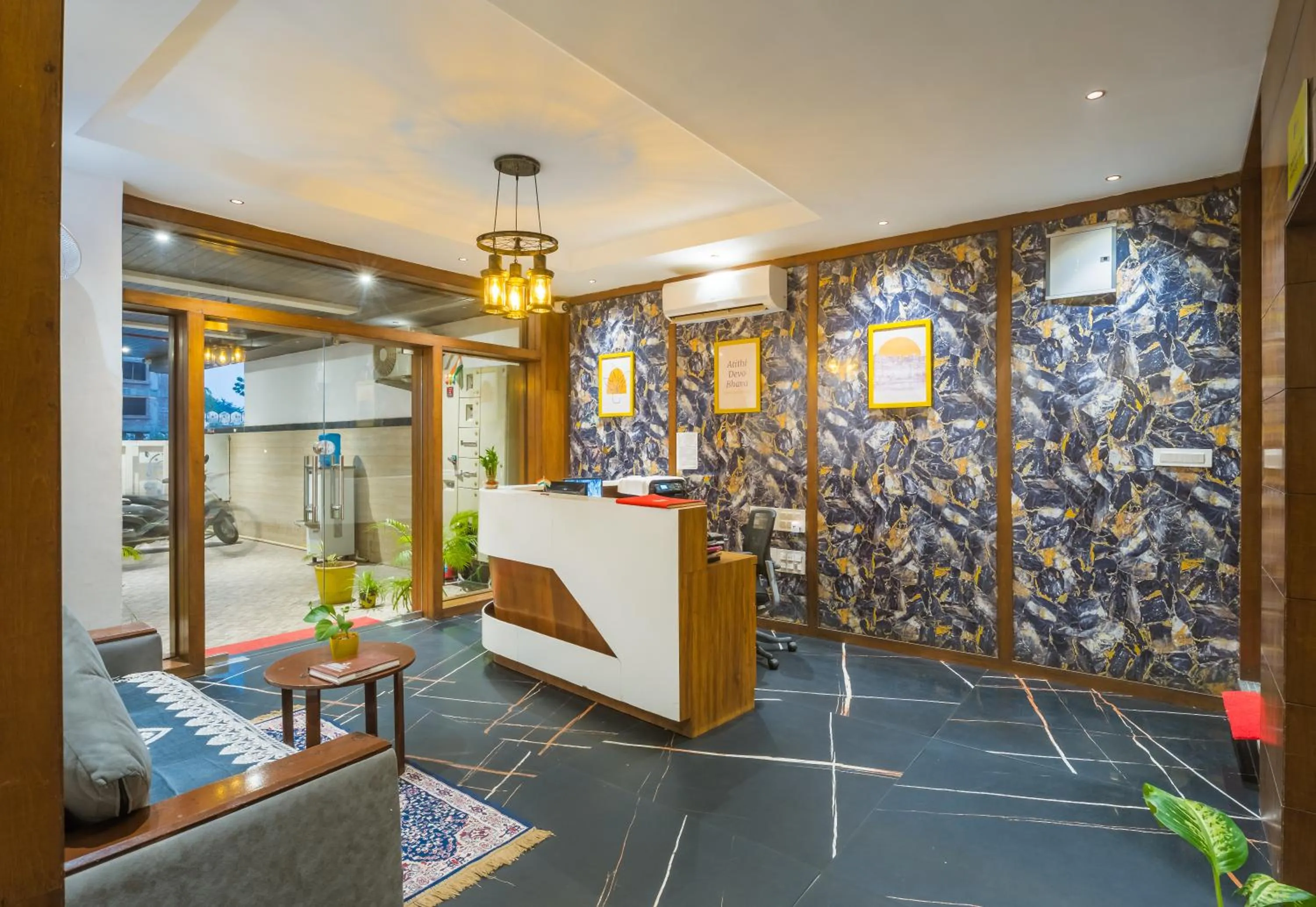 Lobby or reception in Tripli Hotels Le Shelton