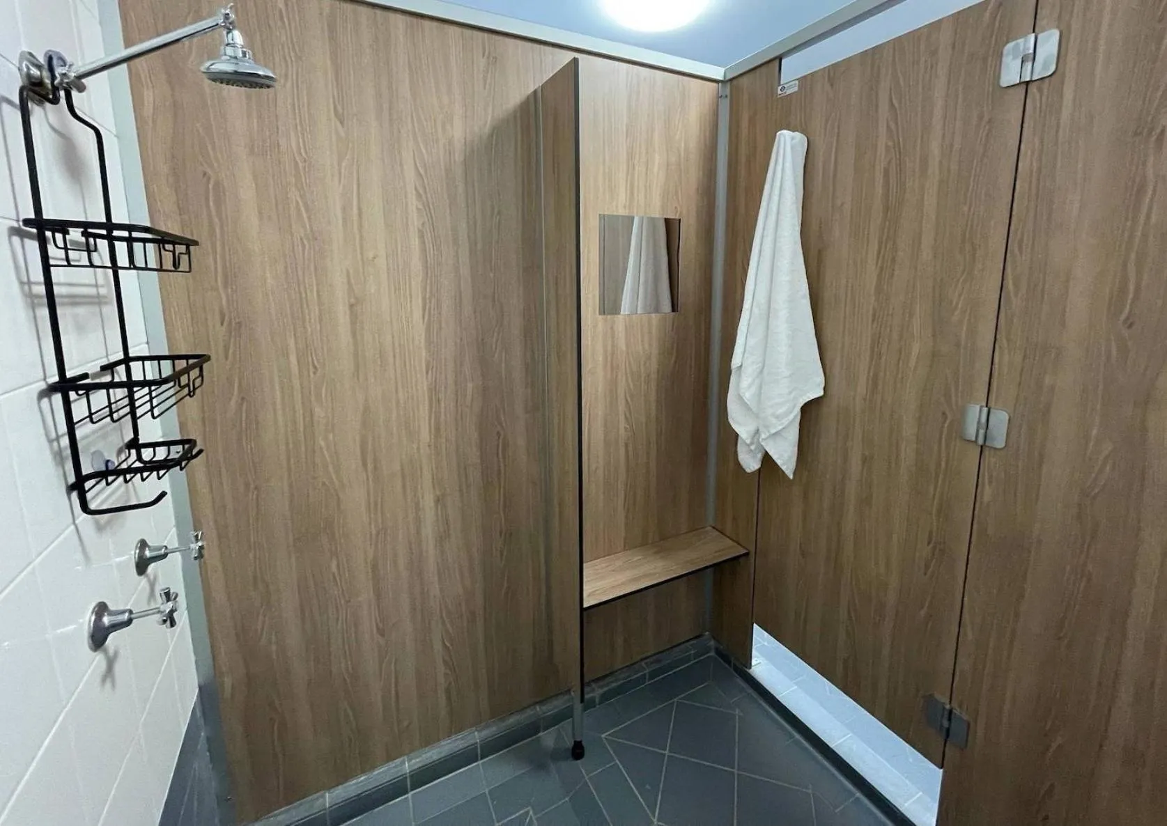 Shower in Plantation Hotel Coffs Harbour