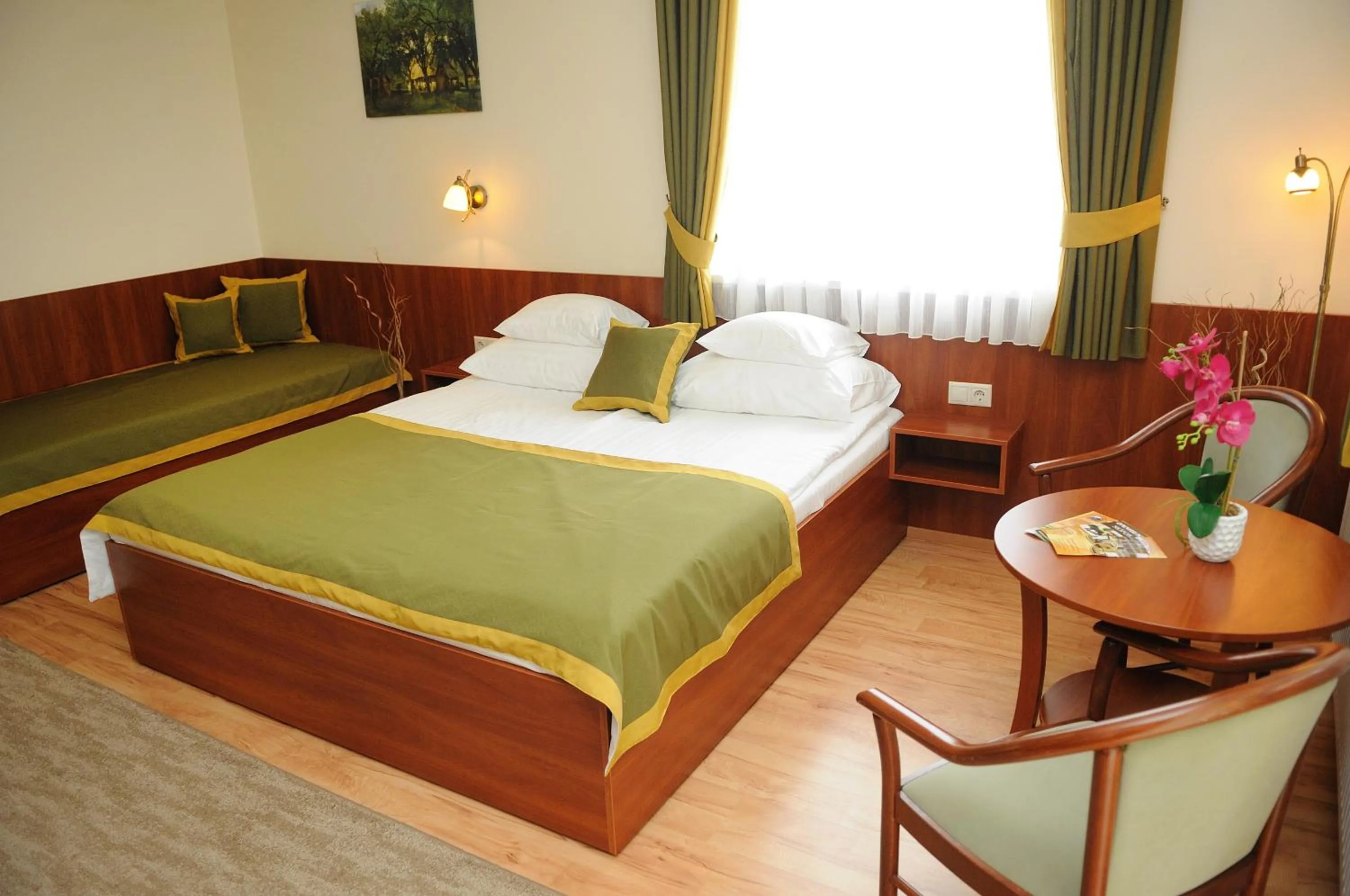 Bedroom, Bed in Apartman Bella Hotel