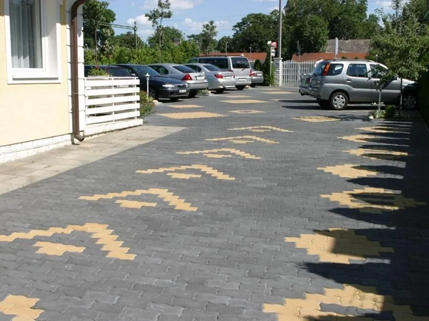 Facade/entrance in Apartman Bella Hotel