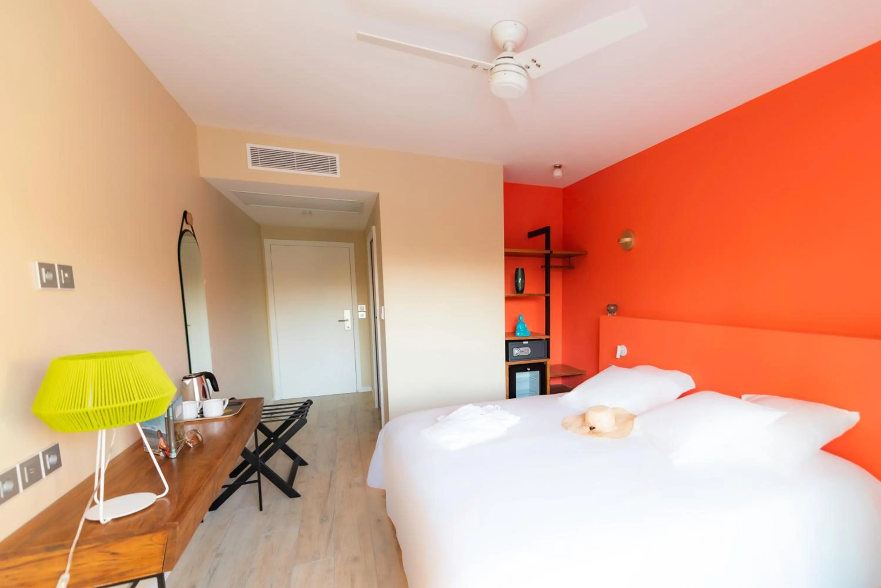 Decorative detail, Bed in Boutik Hôtel 2A - Adult Only