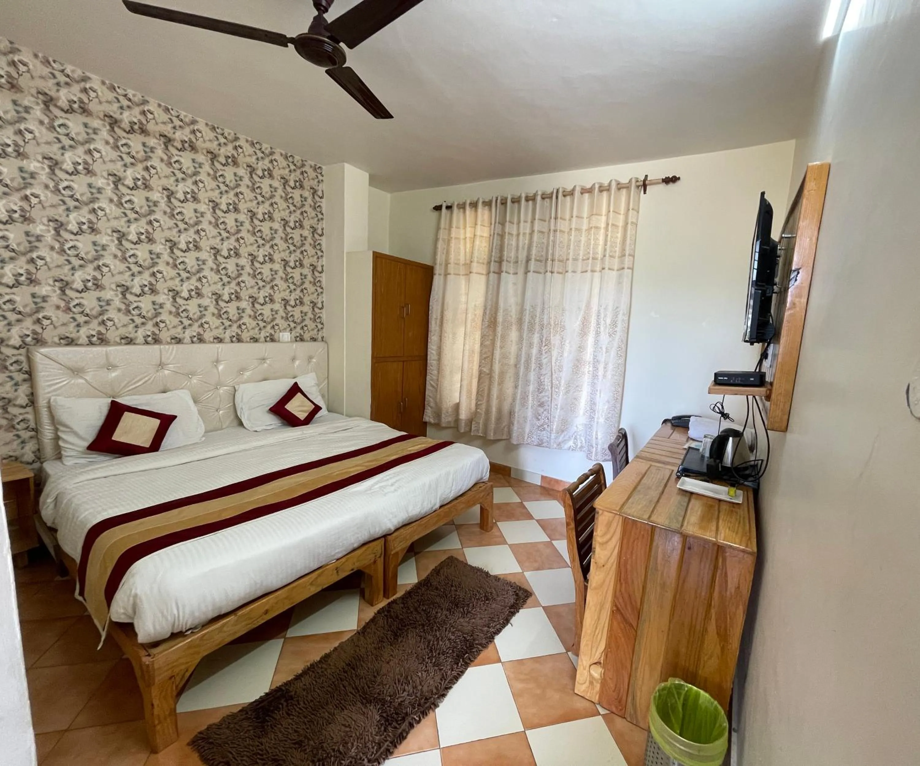 Bed in Pink Park by Panache Hotels