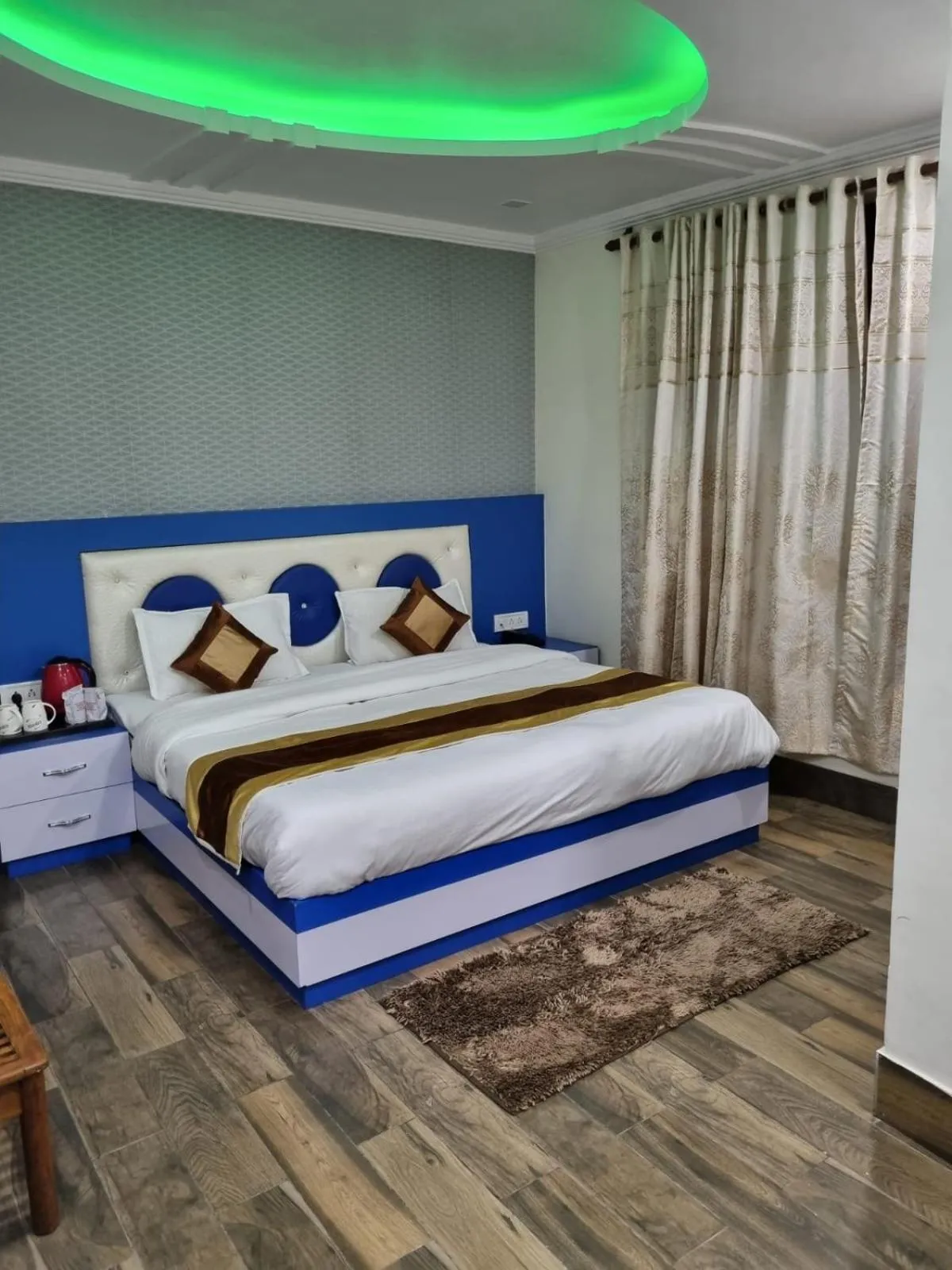 Bed in Pink Park by Panache Hotels