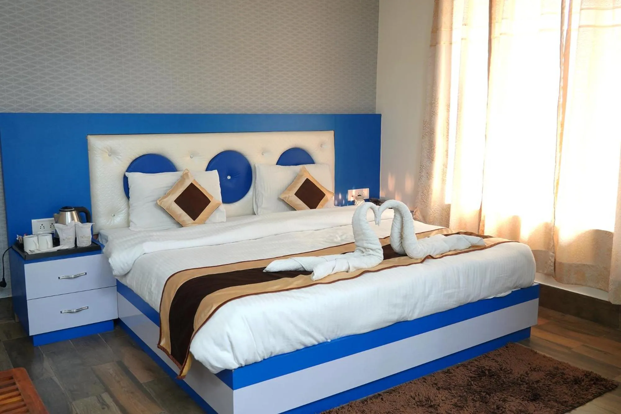 Photo of the whole room, Bed in Pink Park by Panache Hotels