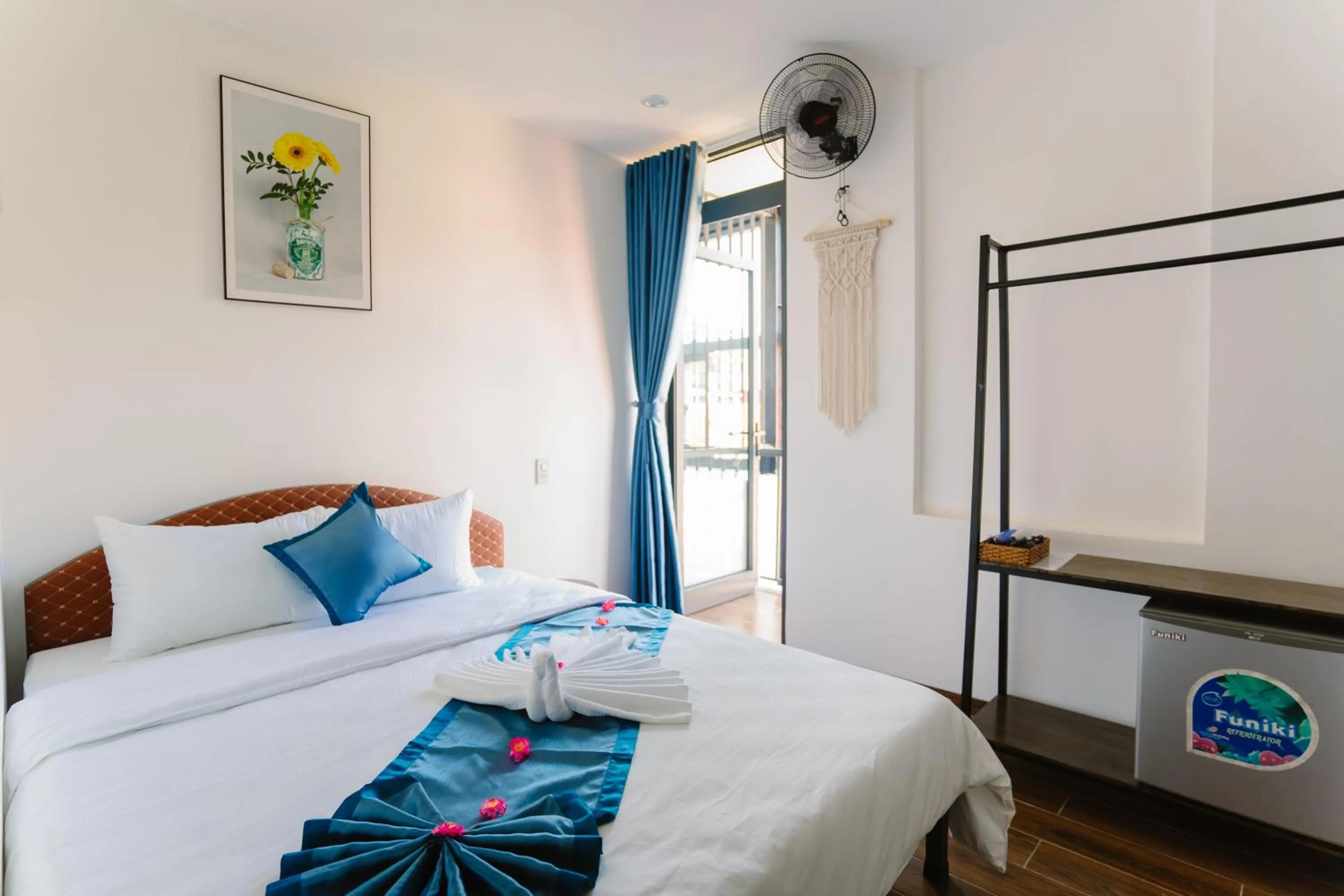 Bed in New World Hotel