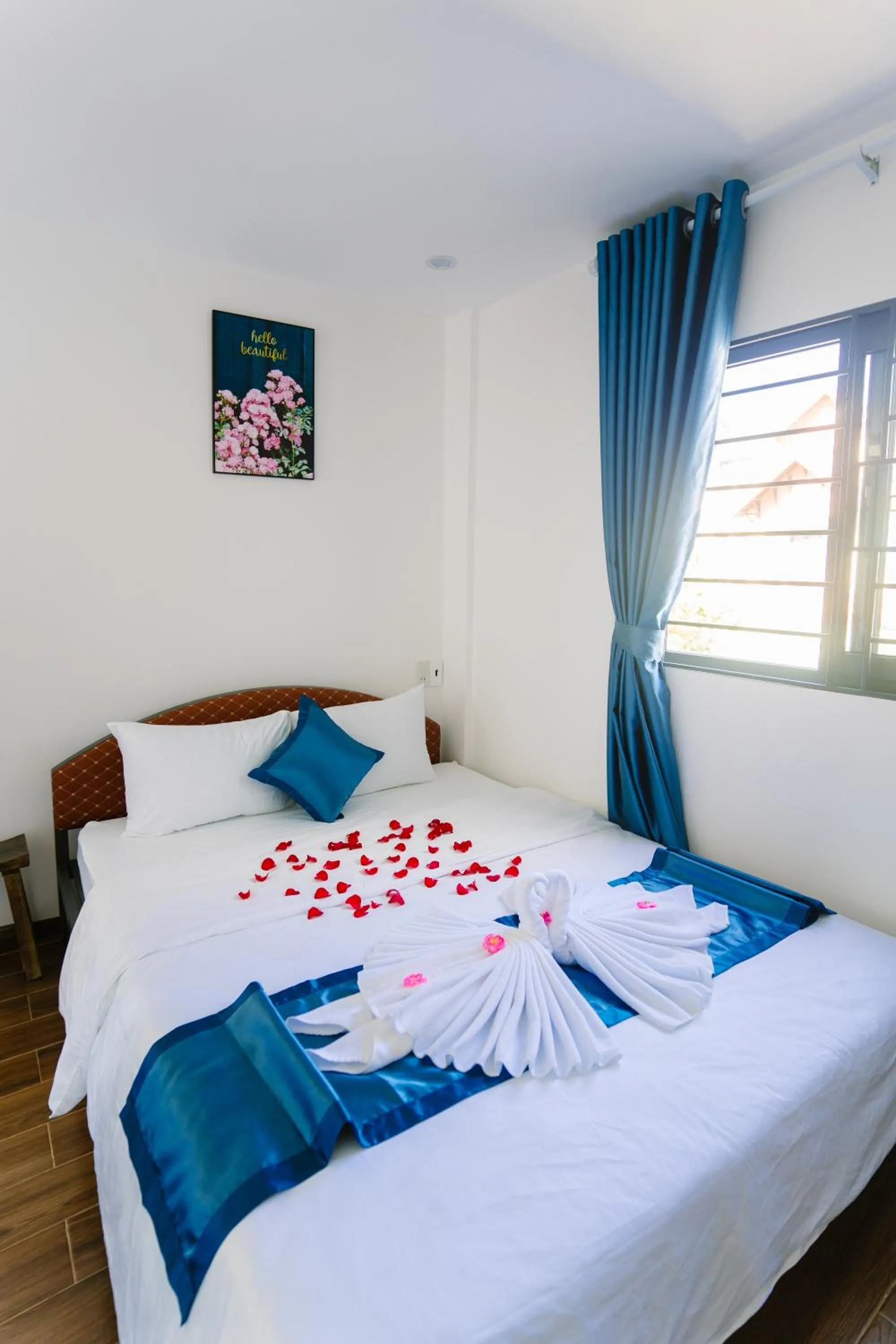 Bed in New World Hotel