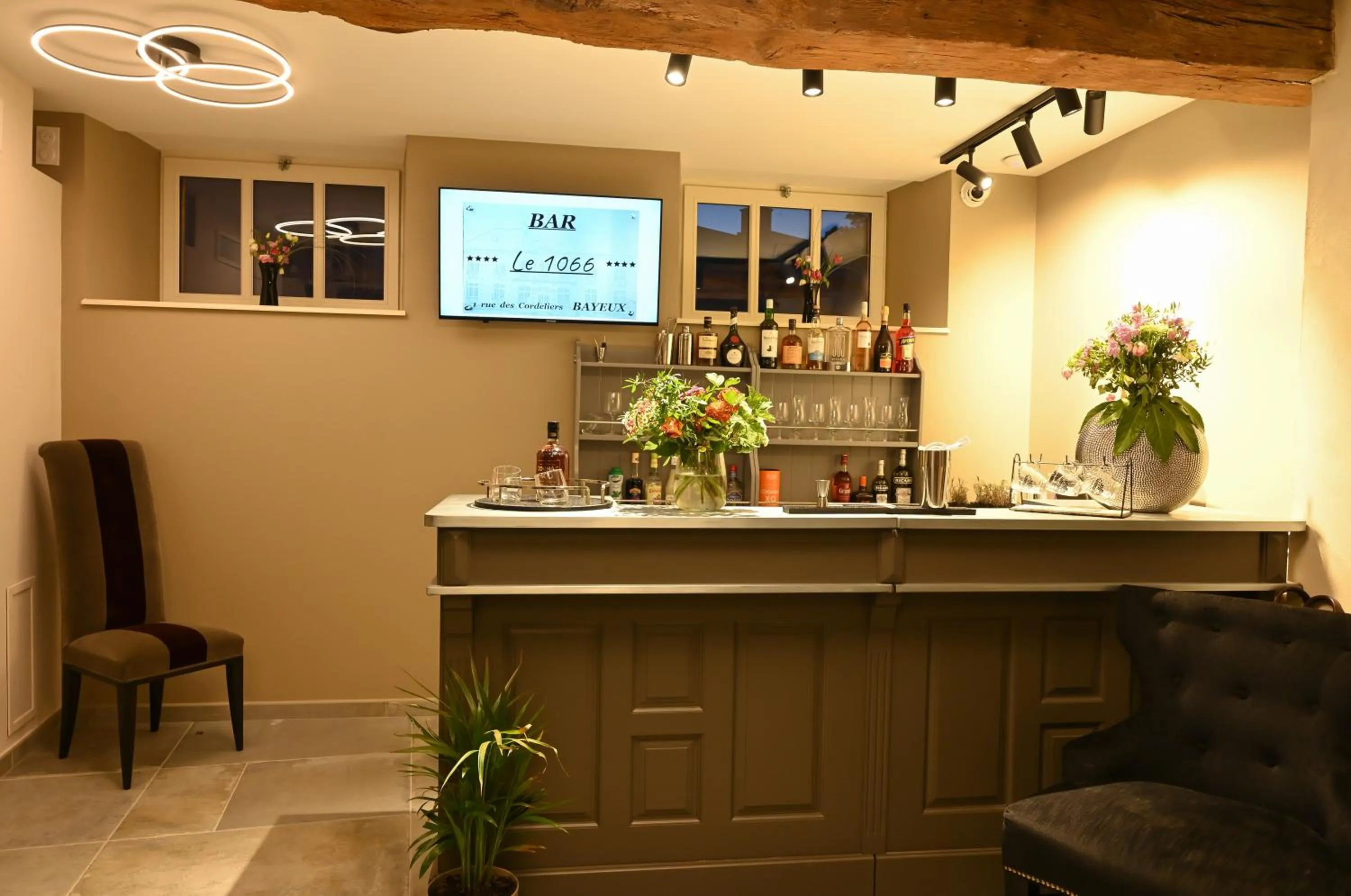 Lounge or bar in Belle Normandy