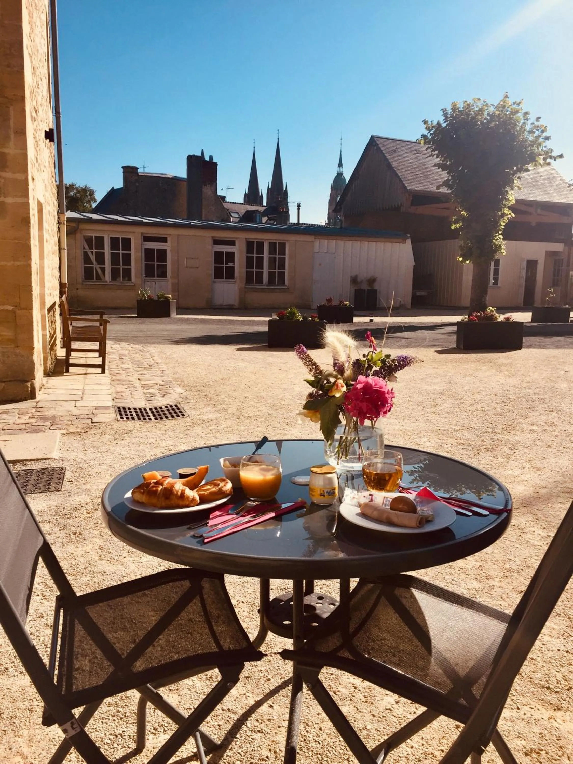 Continental breakfast in Belle Normandy