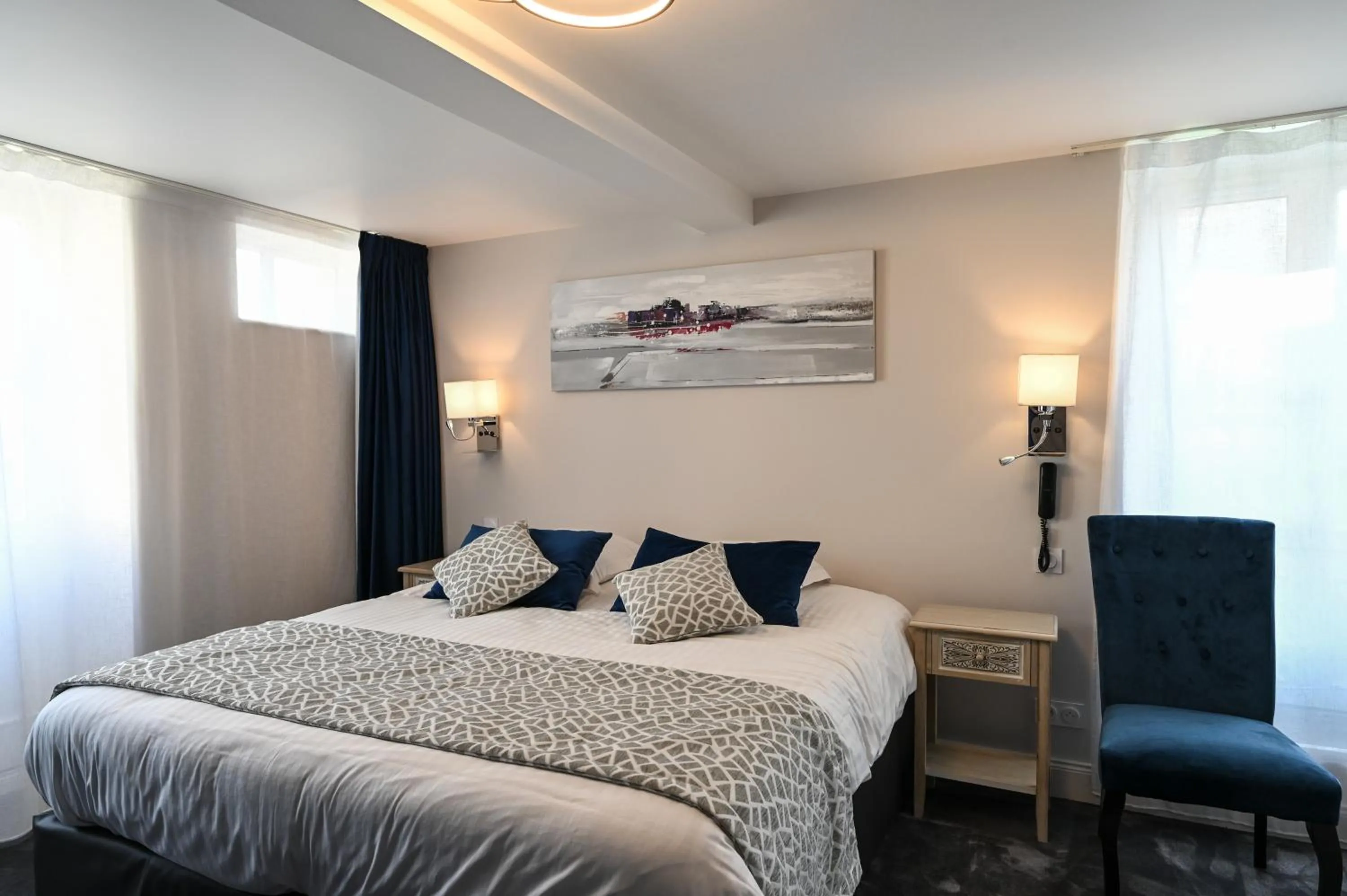 Photo of the whole room, Bed in Belle Normandy