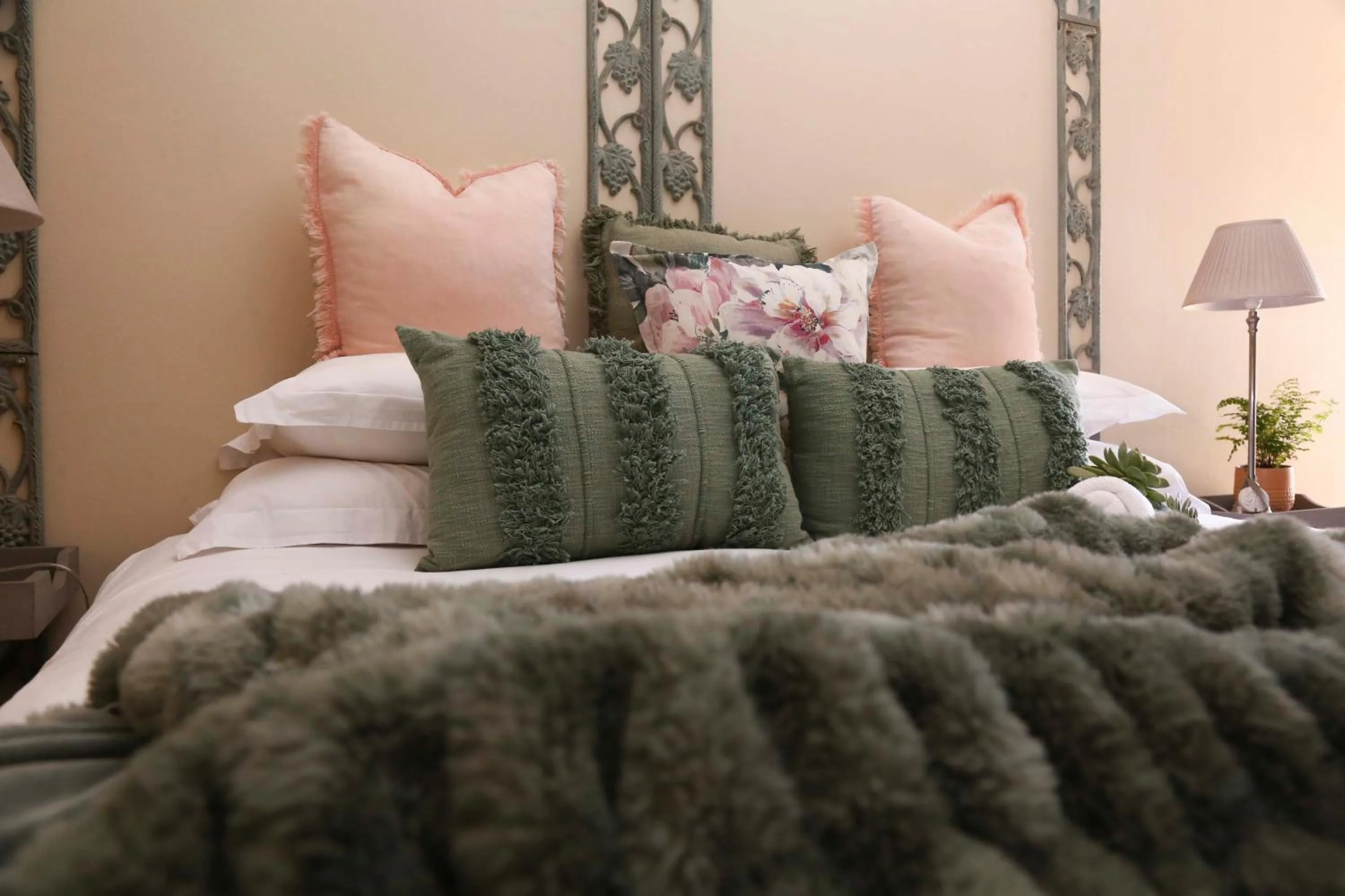 Bed in Ben's Bed and Breakfast