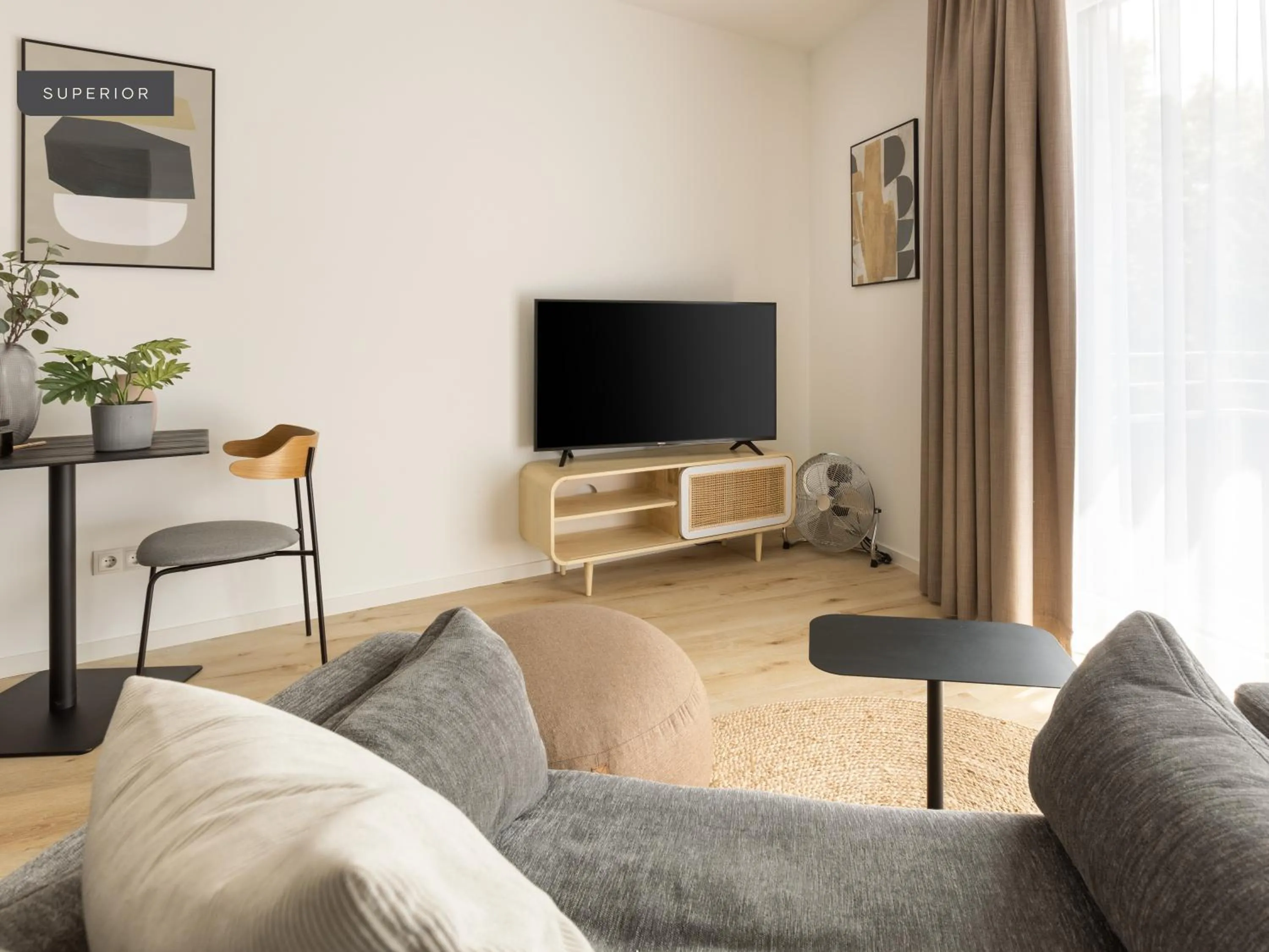 Living room in Limehome Osnabrück Johannisstraße