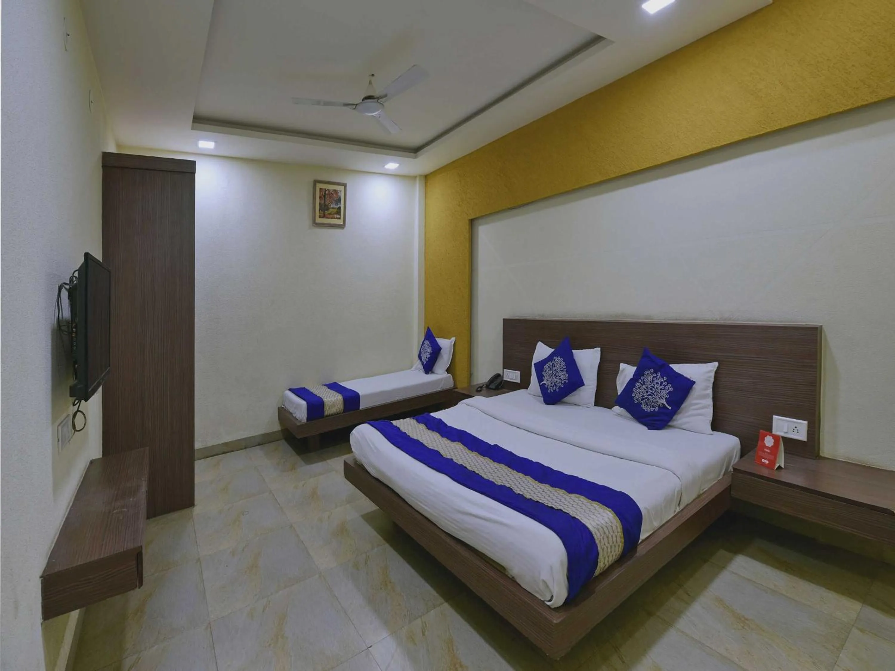 Bedroom, Bed in Hotel O SVL