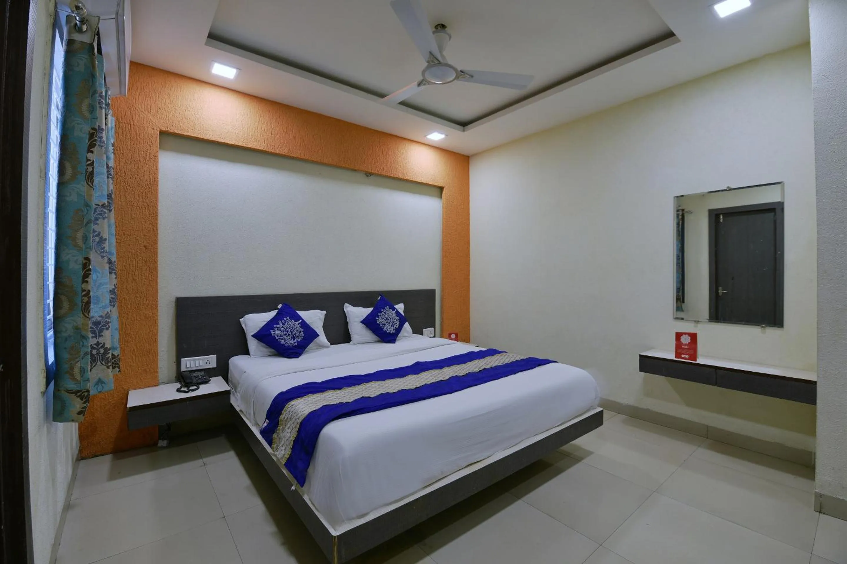 Bedroom, Bed in Hotel O SVL