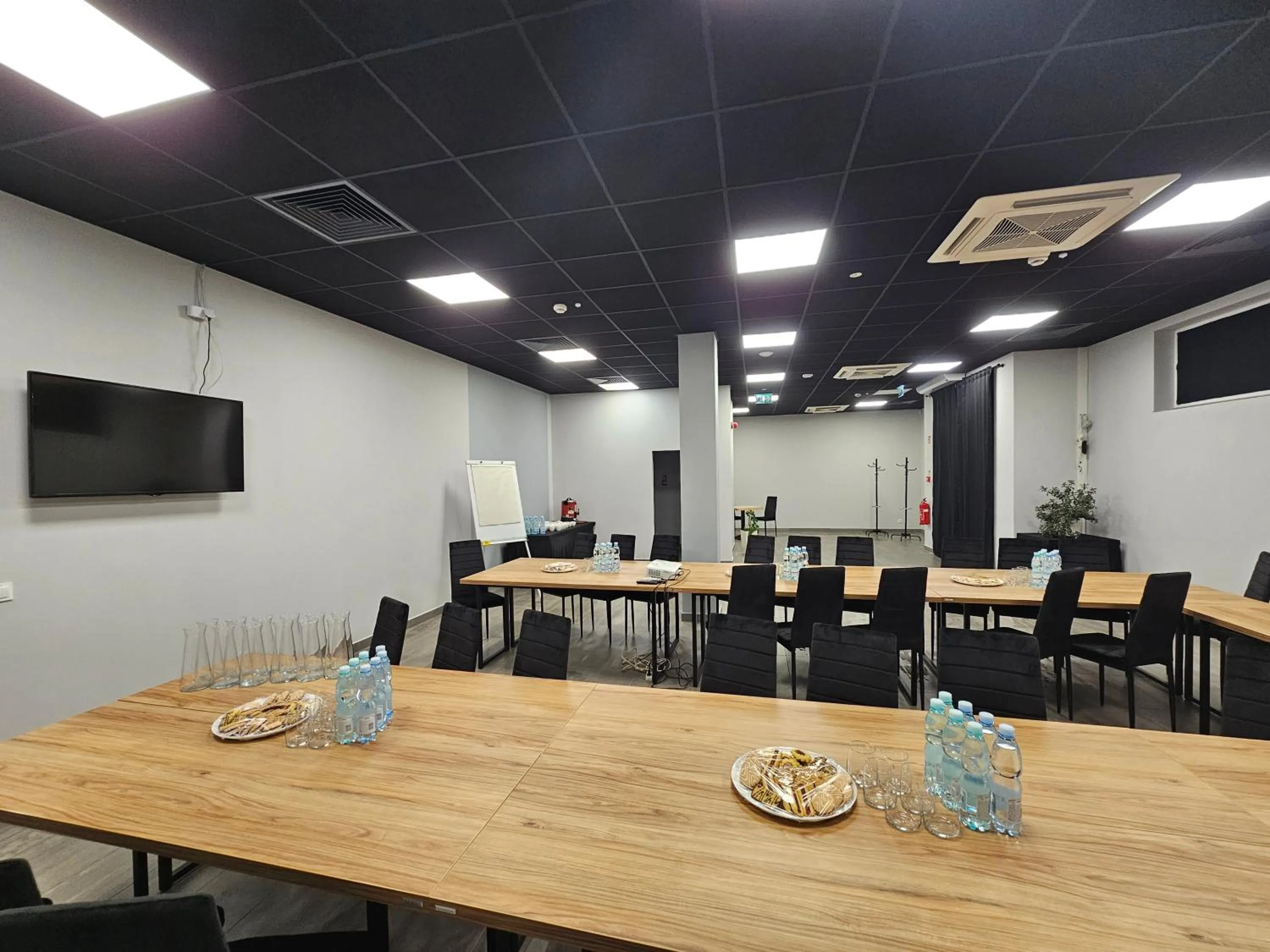 Meeting/conference room in blue hotel