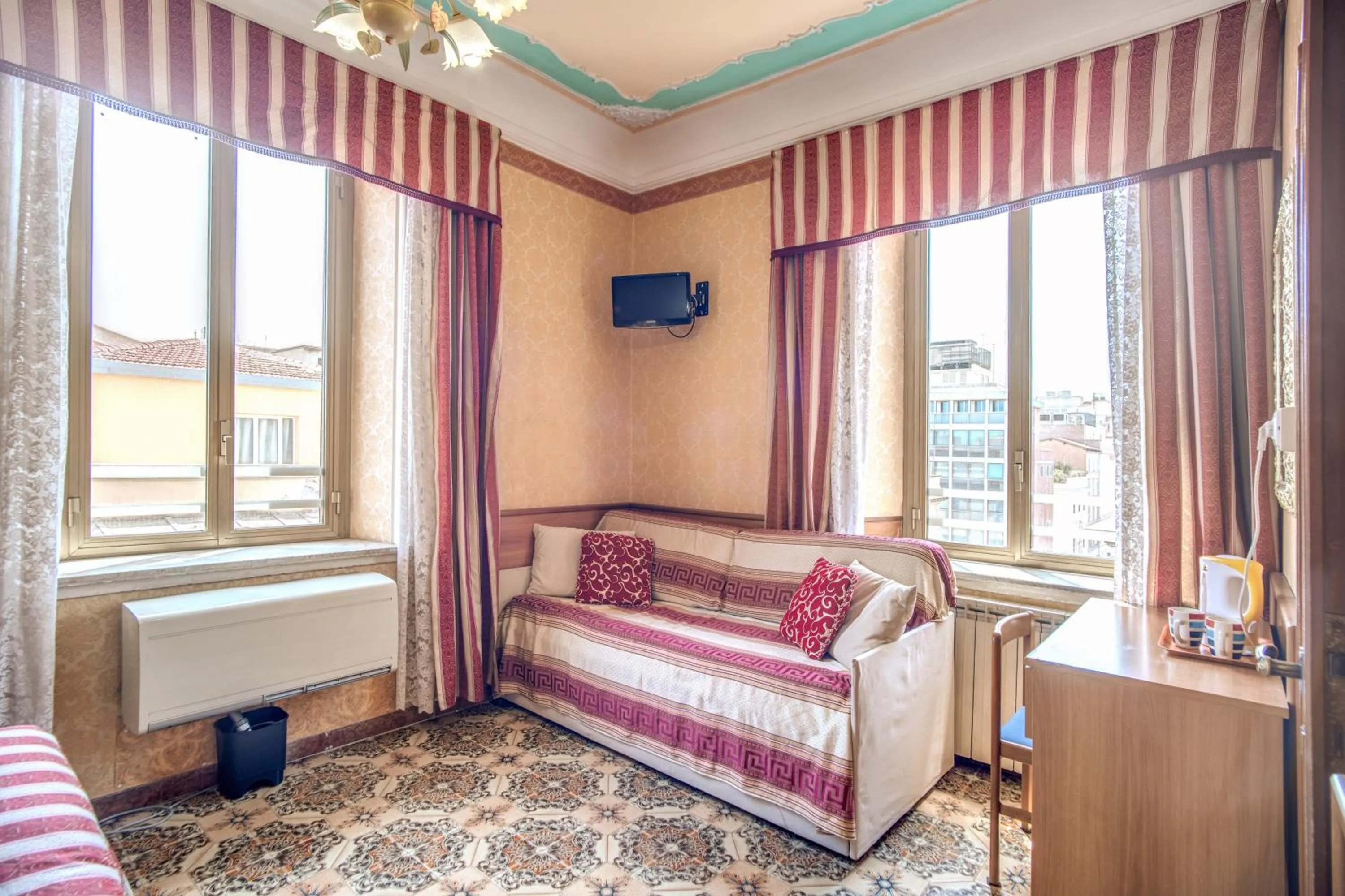 Photo of the whole room, Bed in Hotel Artromano