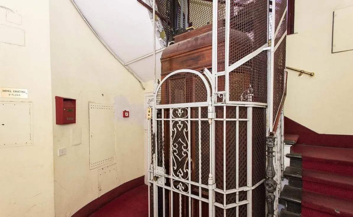 Facade/entrance in Hotel Artromano