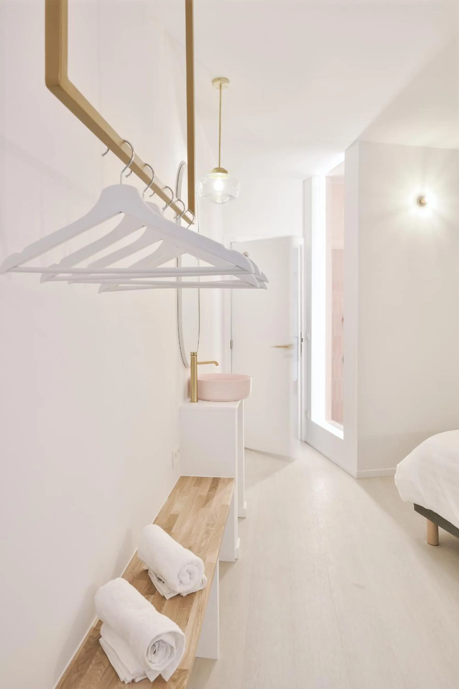 Bedroom in Urban Walls