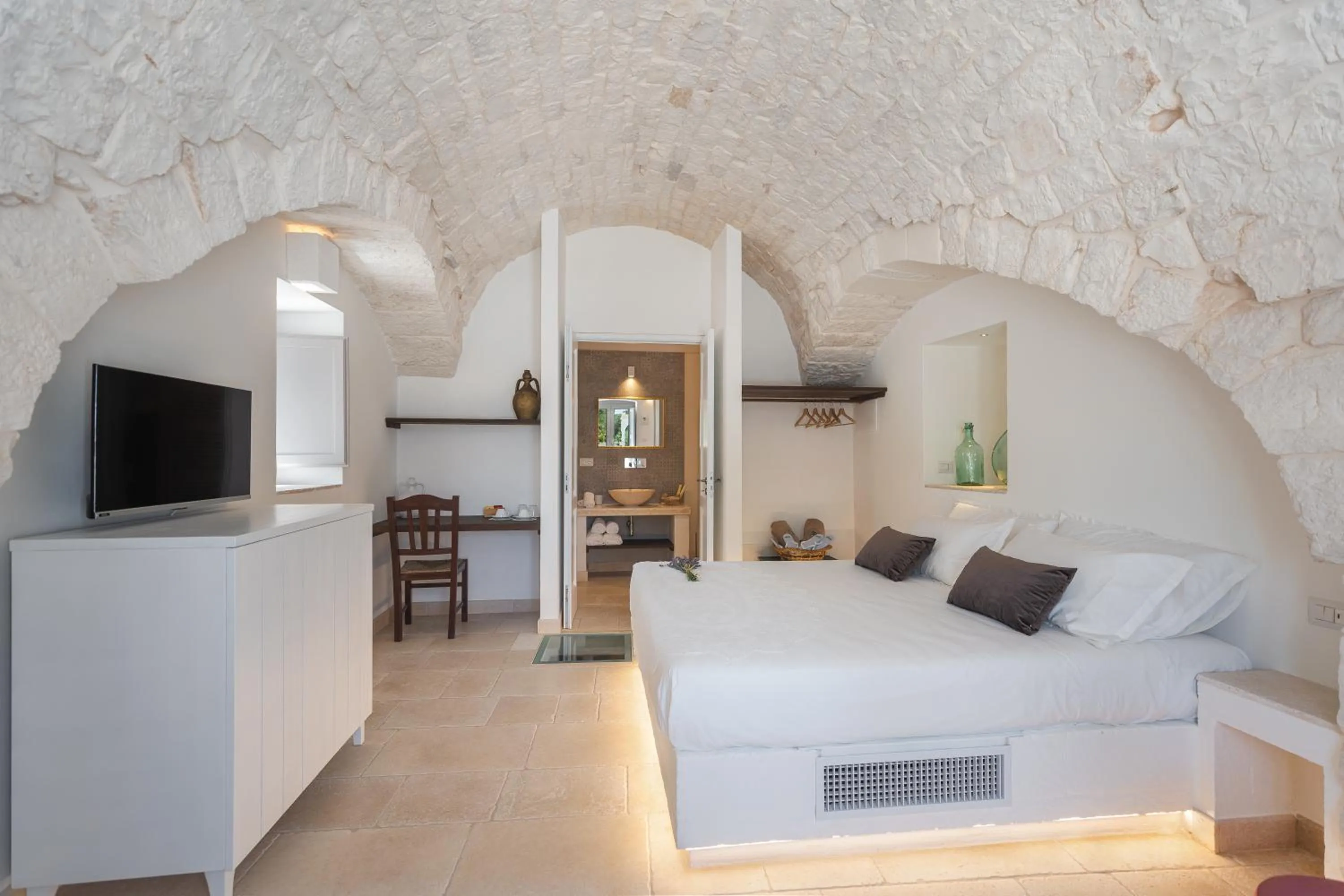 Photo of the whole room in Masseria Villa Verde