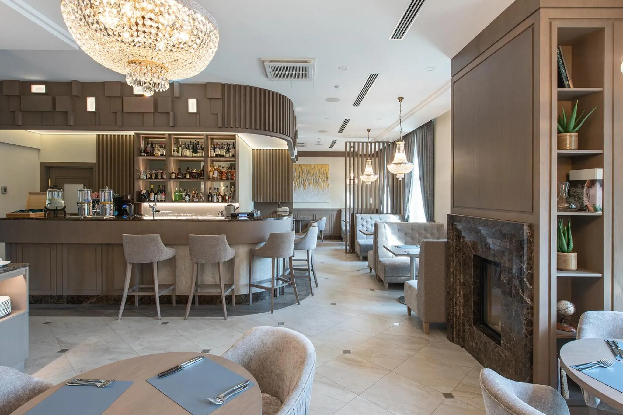 Restaurant/places to eat in CALVARY Hotel & Restaurant Vilnius