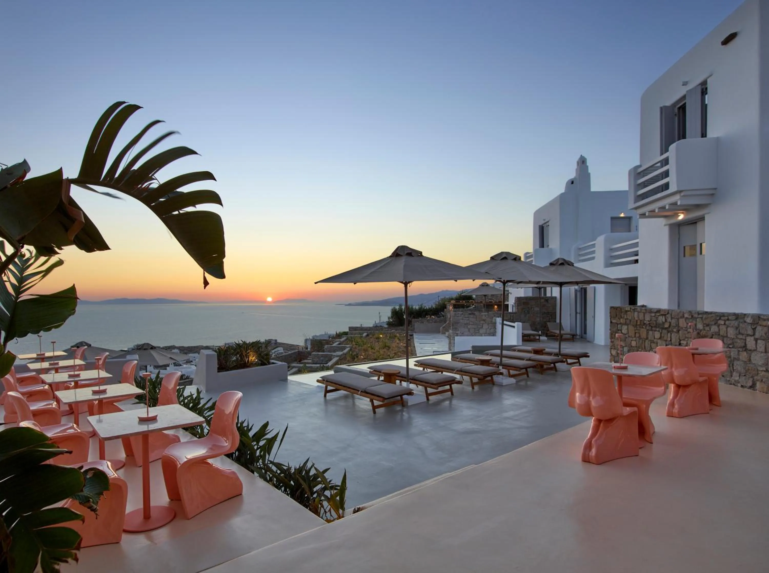 Restaurant/places to eat in Collini Hotel Mykonos, WorldHotels Elite