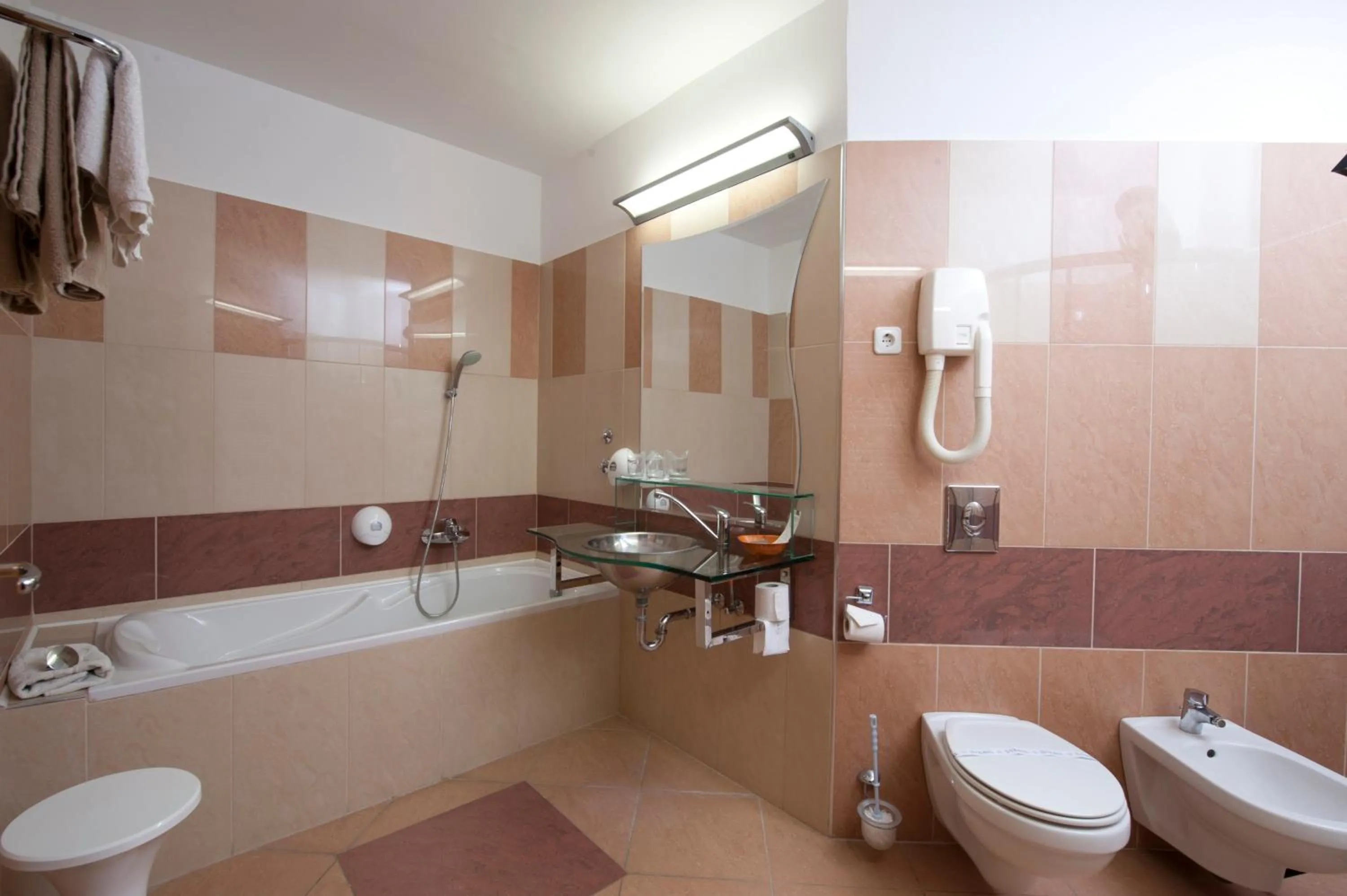 Bathroom in MenDan Magic Spa & Wellness Hotel