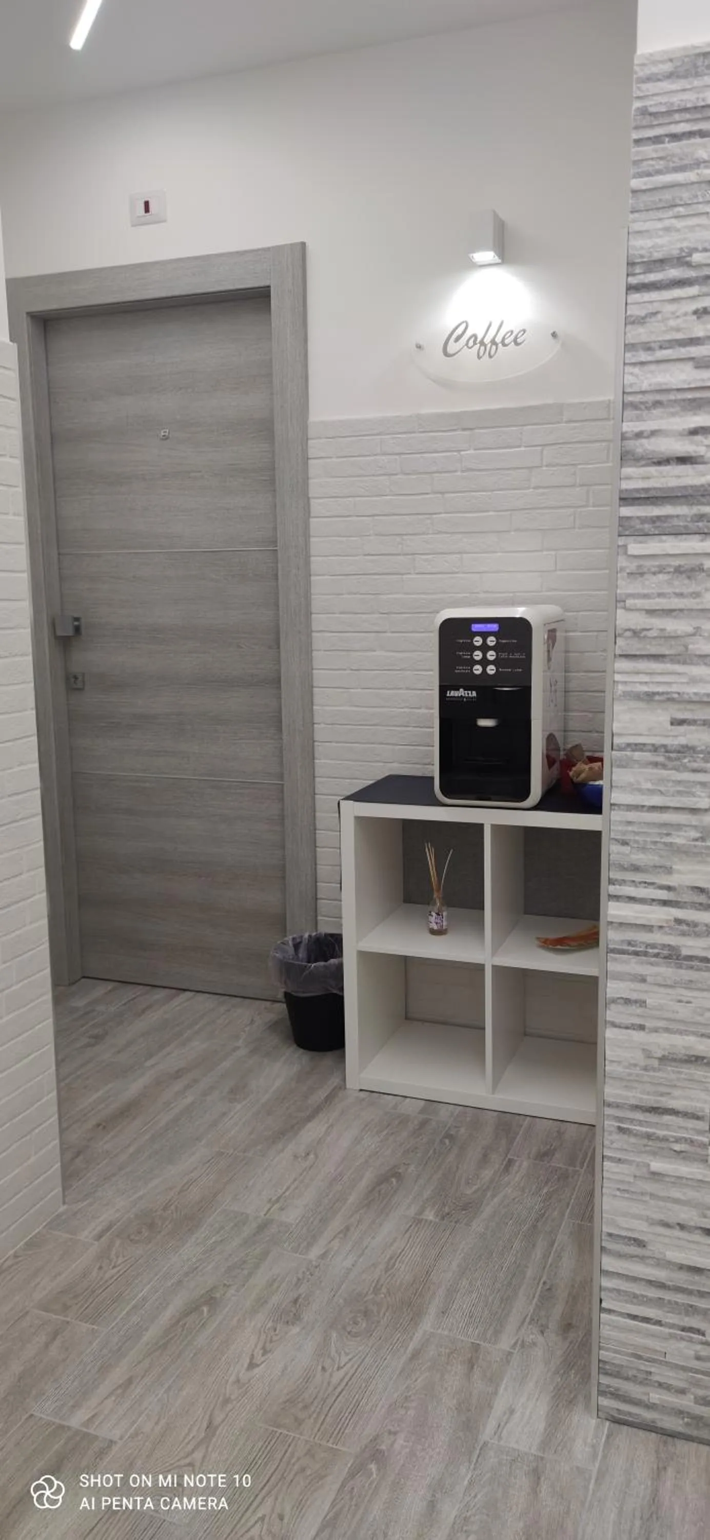 Coffee/tea facilities in B & B LE GEMELLINE