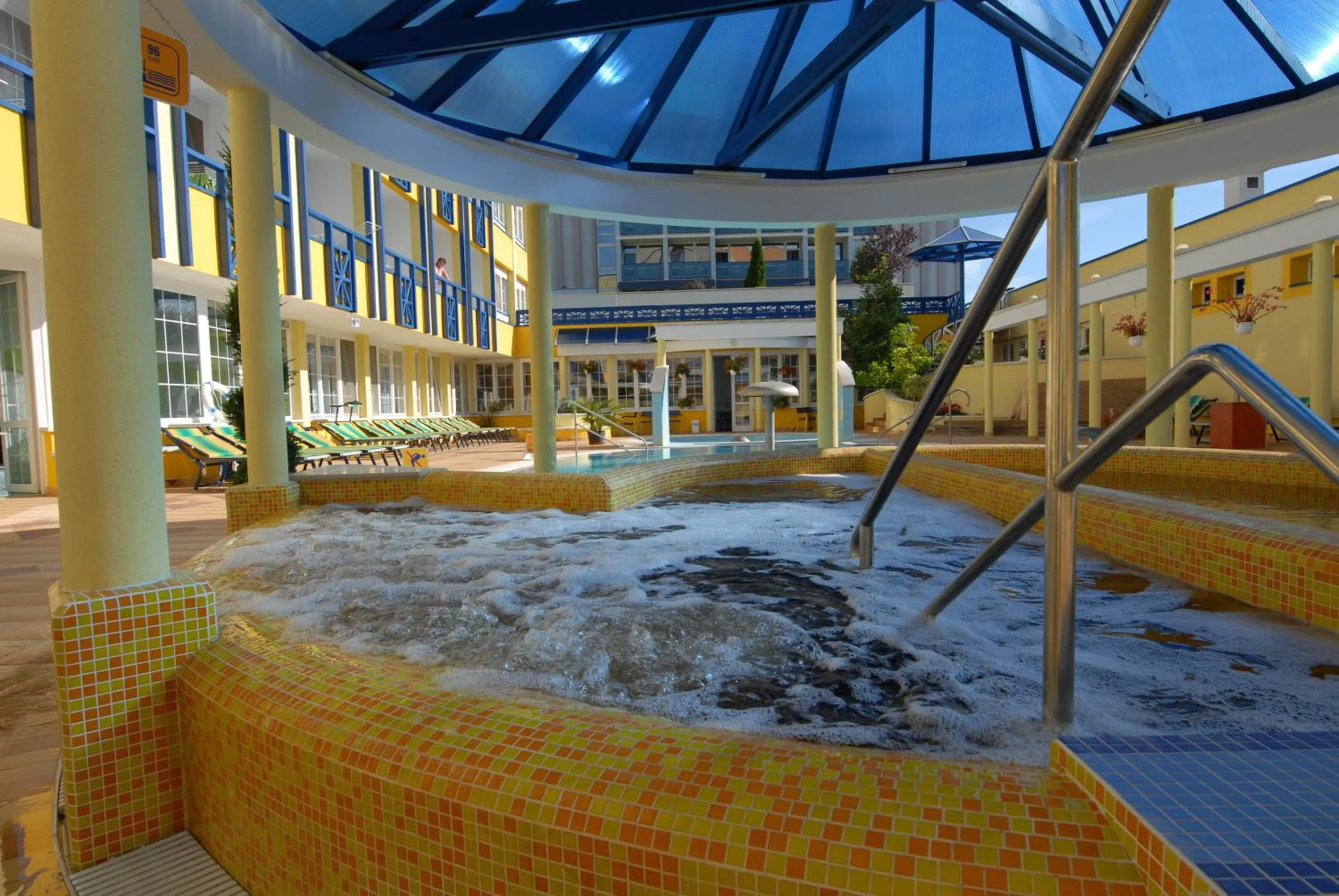 Hot Tub in Hotel Rudolf
