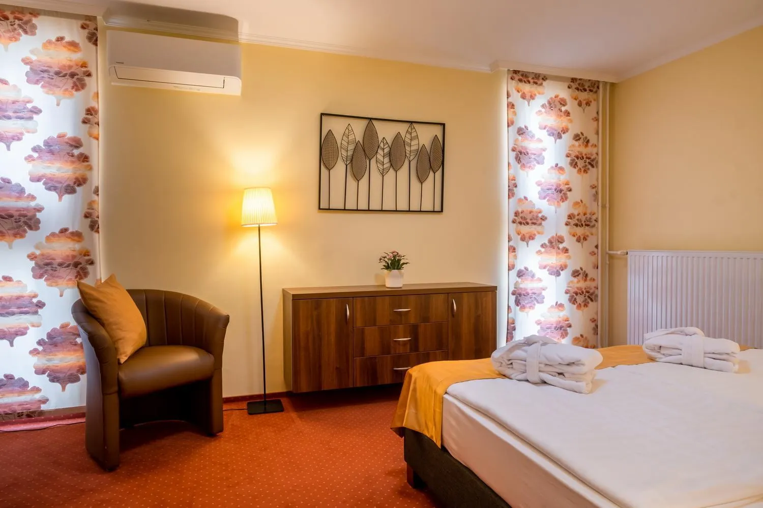 Bedroom, Bed in Hotel Margareta