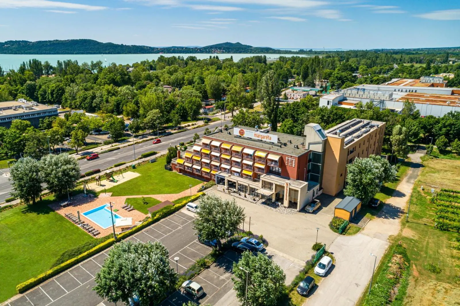 Property building in Hotel Margareta