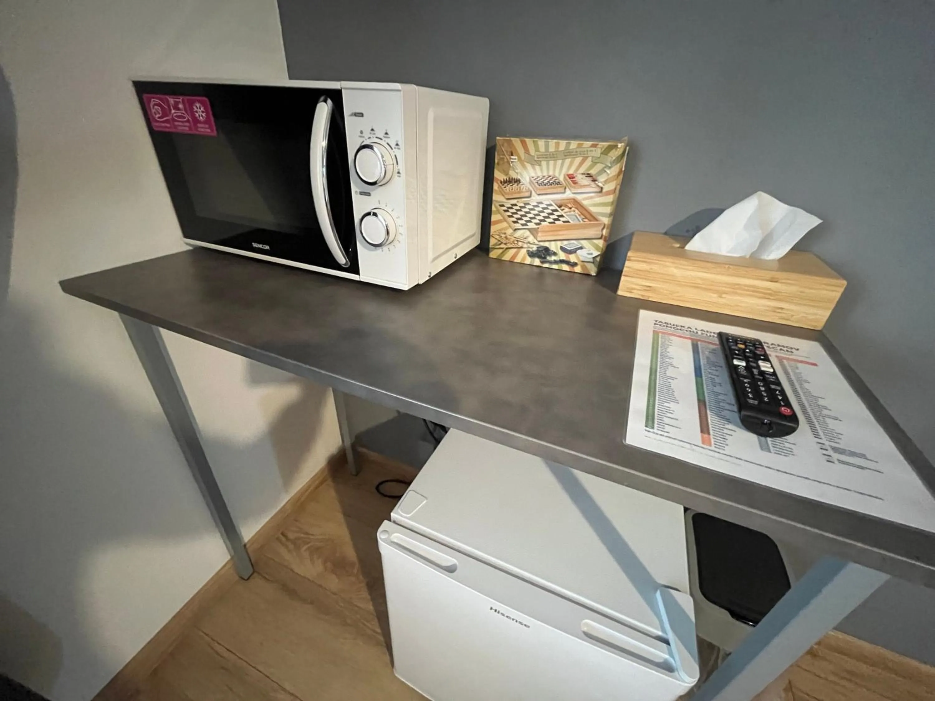 microwave in APARTMENTS TRENČÍN -Free Parking-