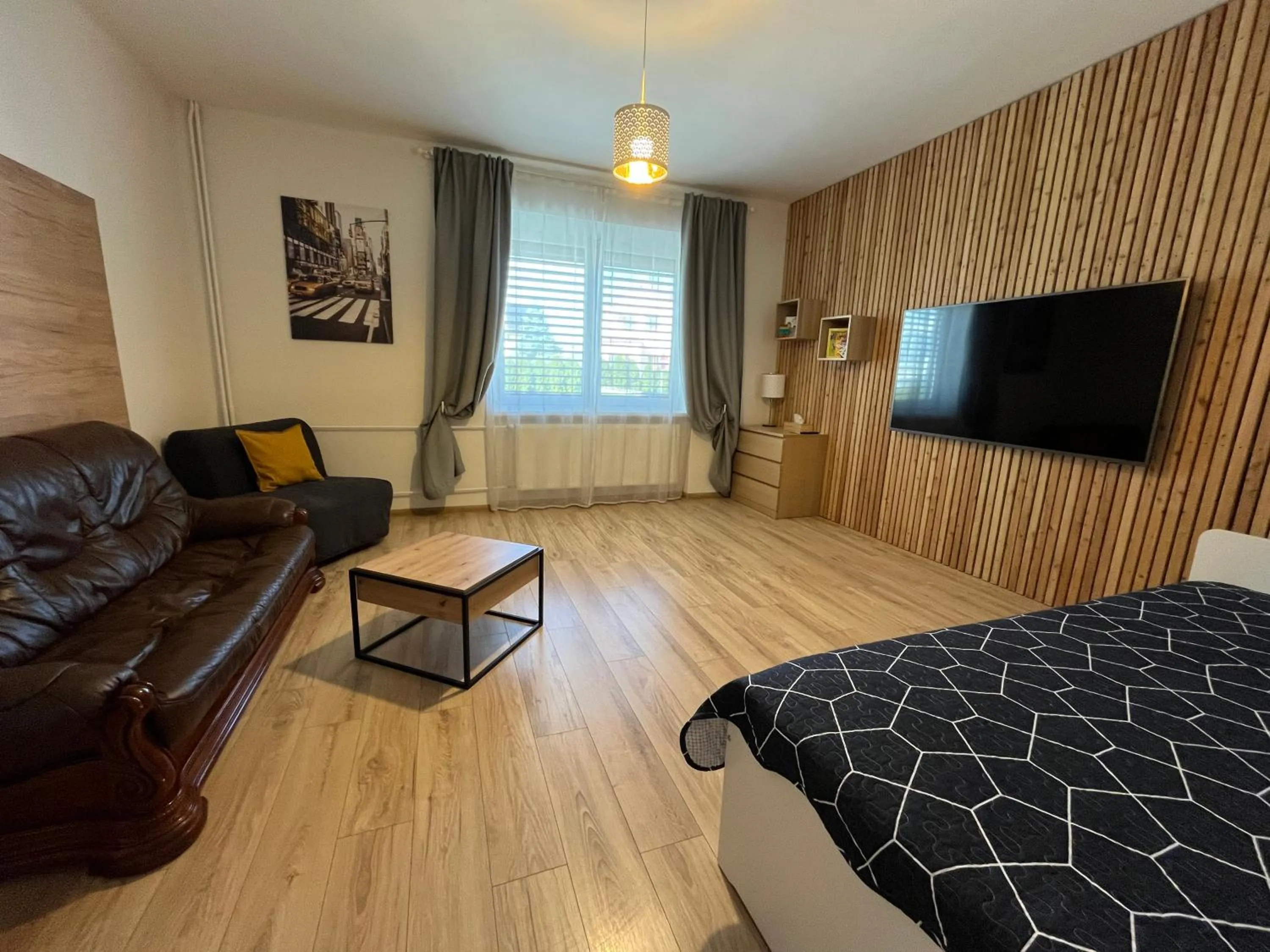 Communal lounge/ TV room, Bed in APARTMENTS TRENČÍN -Free Parking-