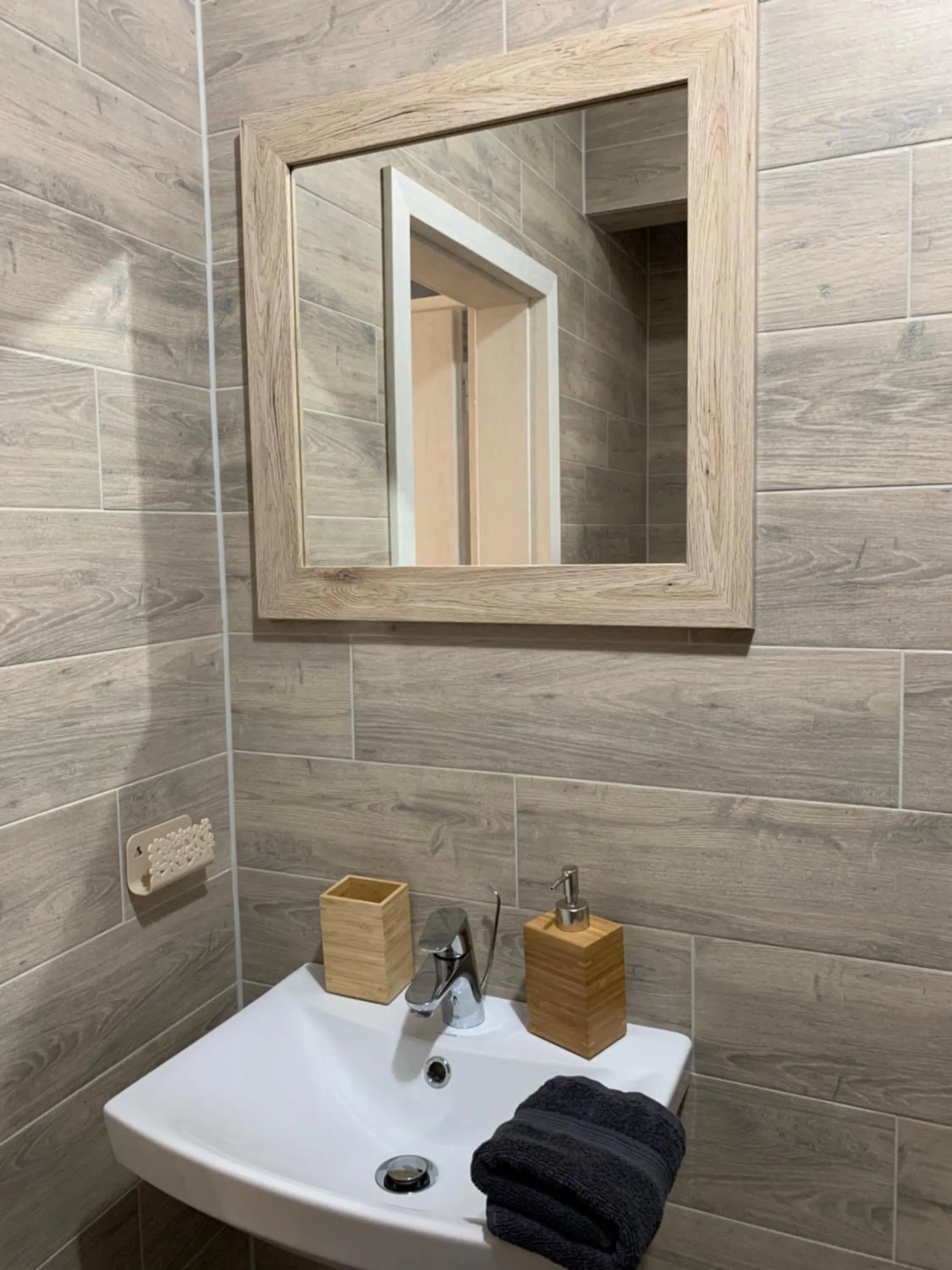 Bathroom in APARTMENTS TRENČÍN -Free Parking-