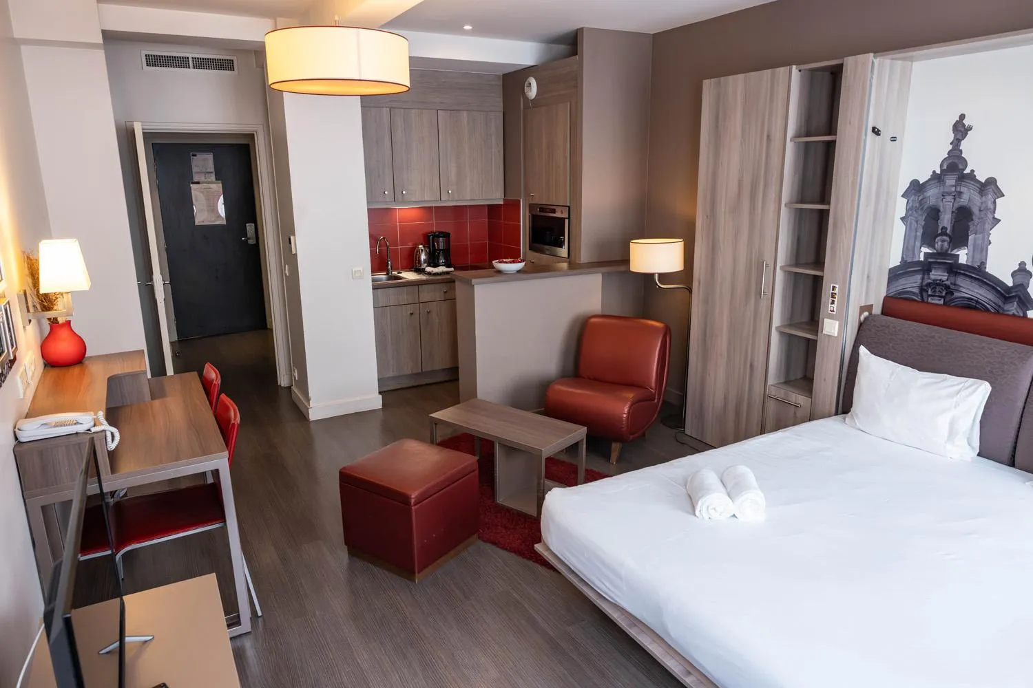 Bed in City'O apparthotel