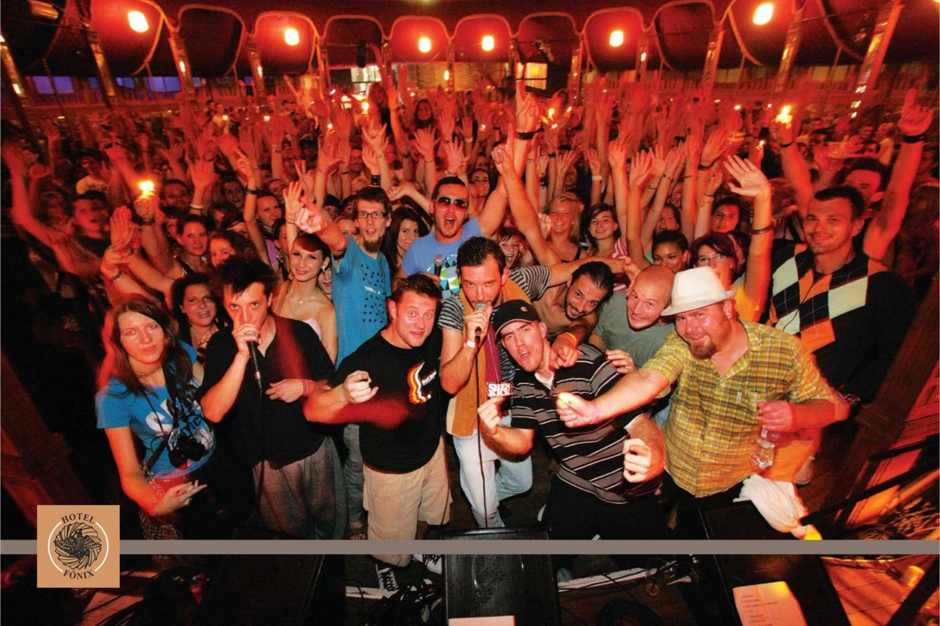 Evening entertainment in Hotel Főnix
