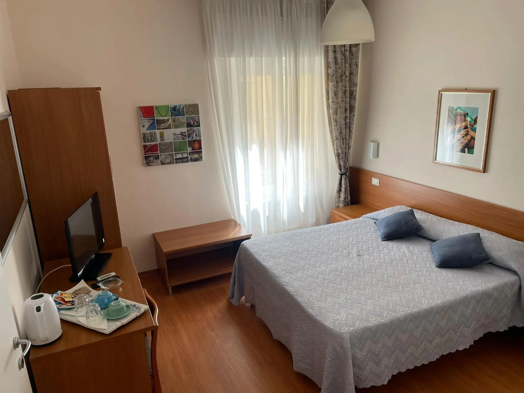 Bed in Hotel Stazione del Sole
